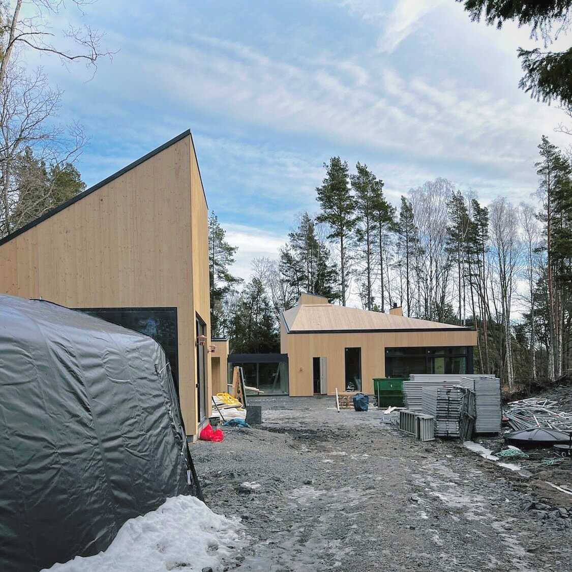 New villa &amp; guest house nearing the finish line on the island of Tor&ouml;.

The concept was to create a series of intriguing sculptural forms set within the landscape. 

A CLT (KL Tr&auml;) construction approach offered design freedom to create 