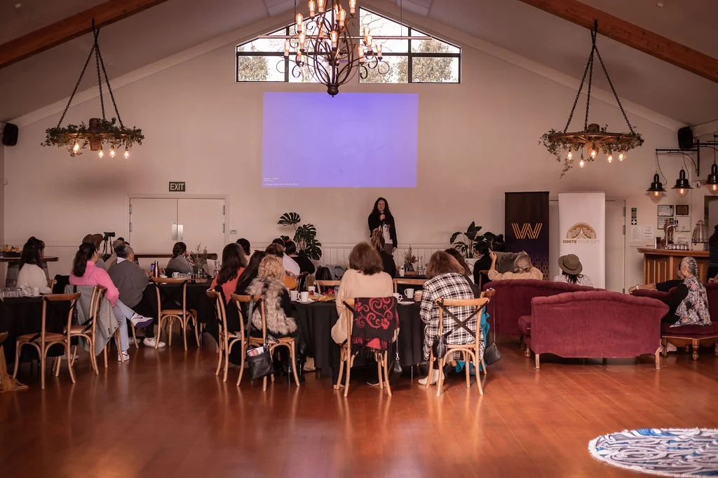 stand up  - Copy.JPG