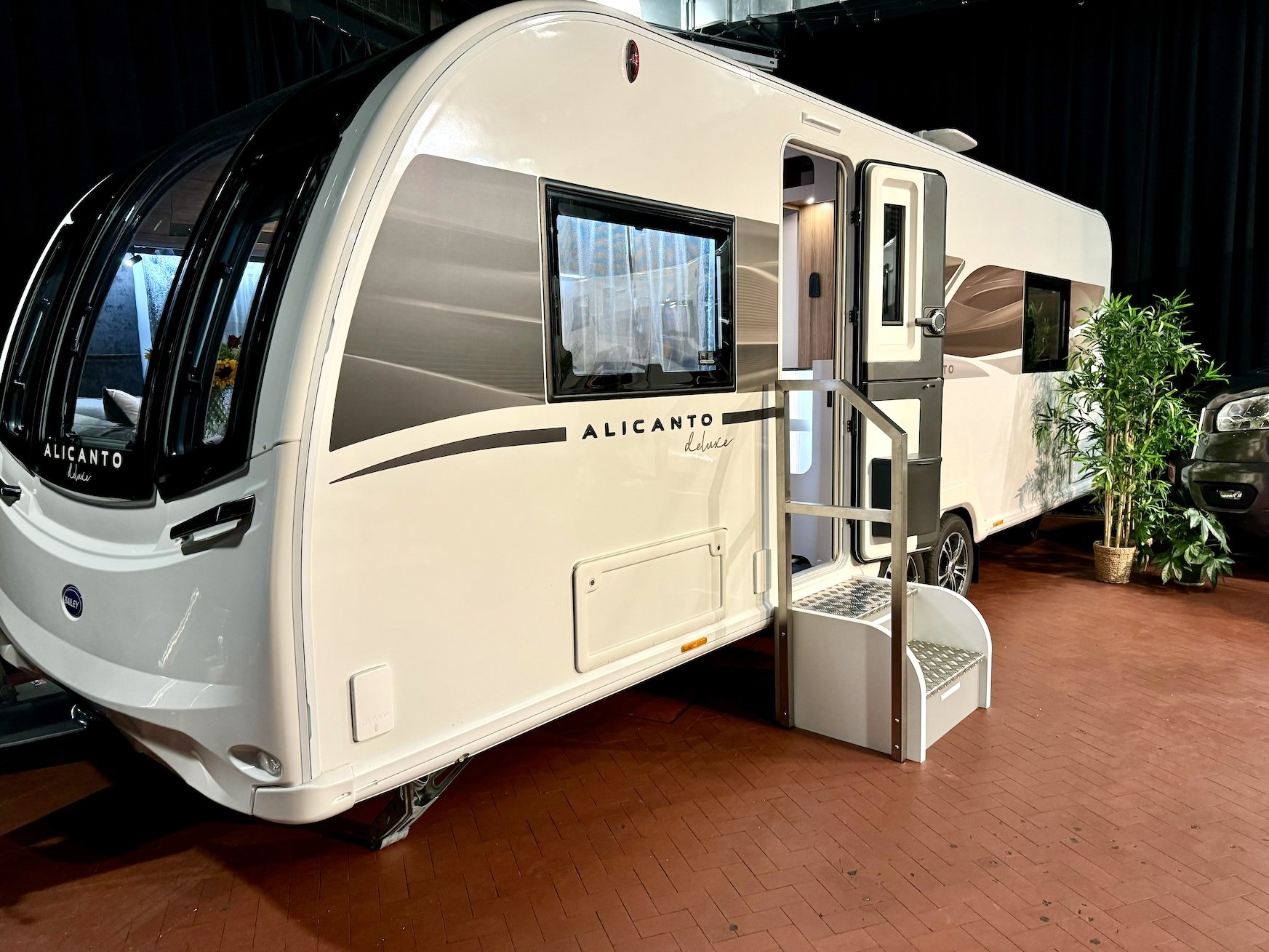 Bailey Alicanto Grande Deluxe - Exterior