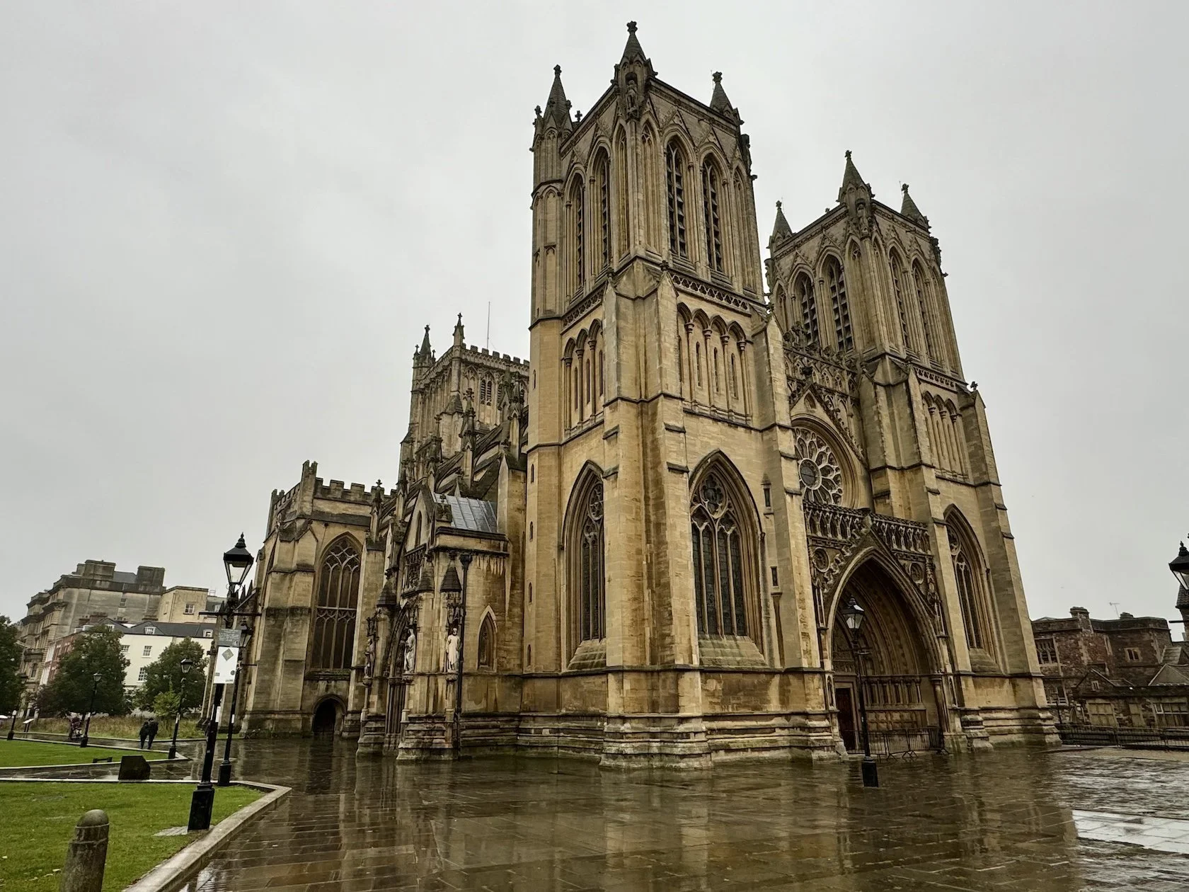 Bristol Cathedral - Exterior