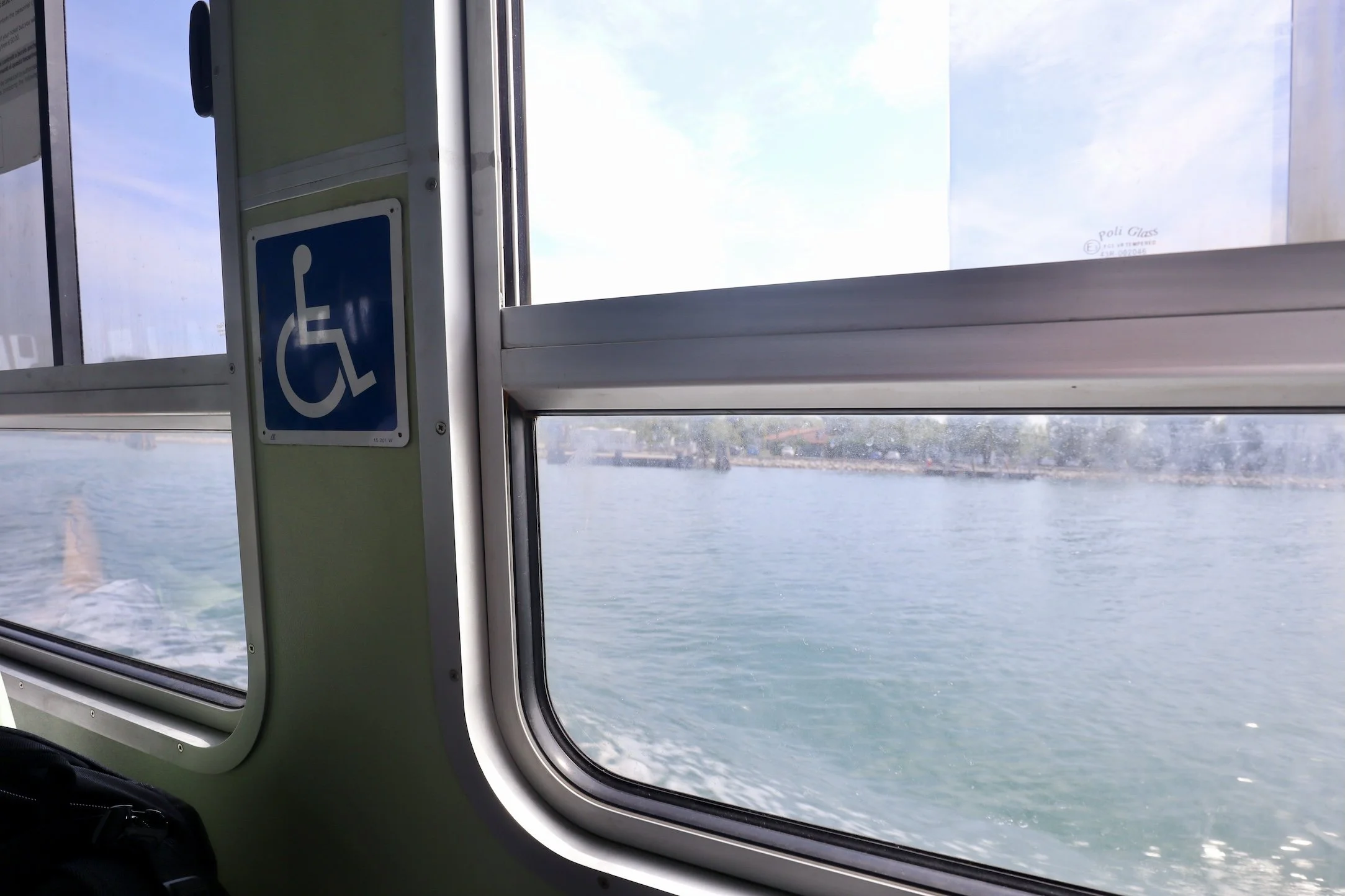 Venice vaporetto wheelchair access 
