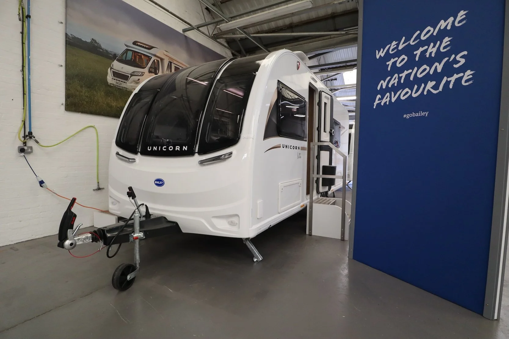 2027 Bailey Unicorn Lite Caravan Exterior 
