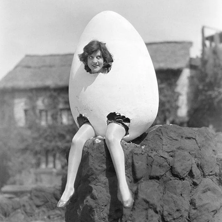 251. The Gift Giver - Beth Kephart