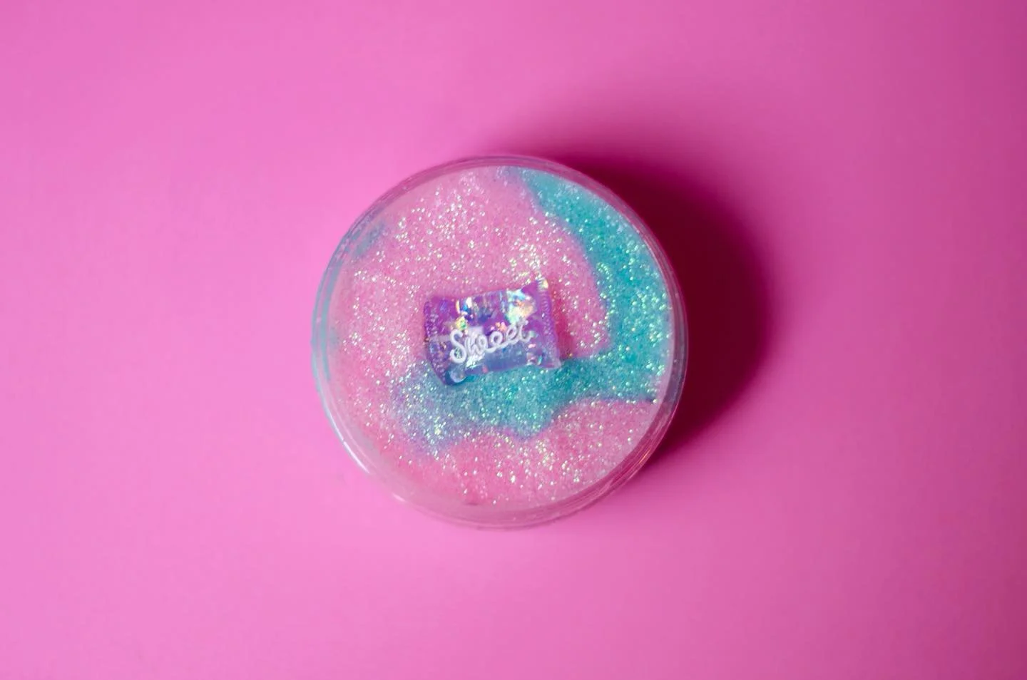 🎀 Glossy, pink and blue, so perfectly poppable &mdash; Bubblegum Slime is a sweet classic that never goes out of style! 💕
Stretch, squish, repeat!
🛍 Tap bio to shop your bubble fix.

#BubblegumSlime #GlossySlime #PinkSlime #SlimeAddict #Glitterpop