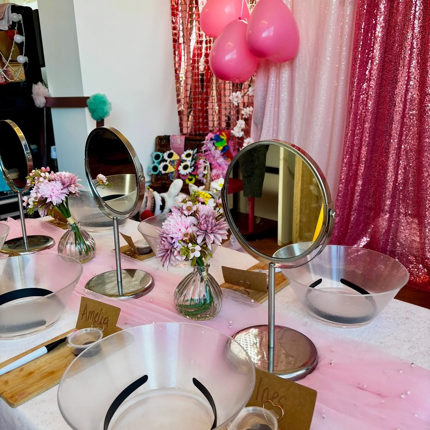 Not just a party.
A Glitterpop experience ✨

The kind they&rsquo;ll talk about for weeks 💖
Limited spots available.