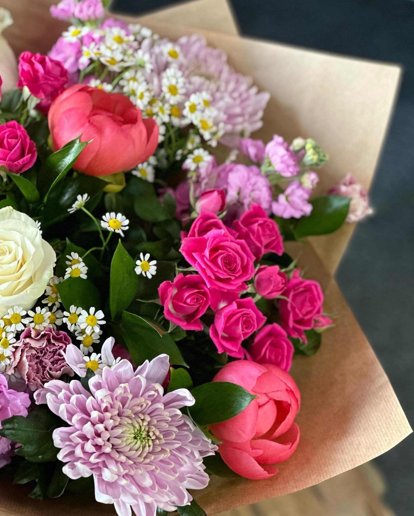 💗ON WEDNESDAYS WE WEAR PINK💗

And if you know the reference to the above quote then we can be friends lol 😂 

A beautiful bouquet full of beautiful pinks 🫶