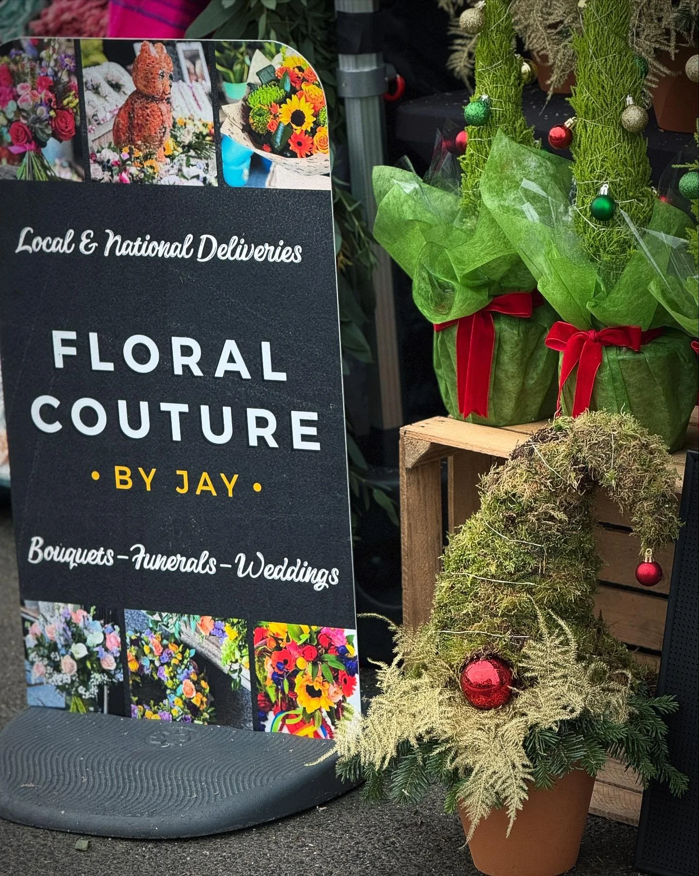 🎄POUNDBURY CHRISTMAS MARKET🎄

Wow what an amazing day at @poundbury_christmas_market 💪 thank you to all the amazing customers old &amp; new for supporting us🙌

Charlotte &amp; team you should be so incredibly proud of yourselves you have created 