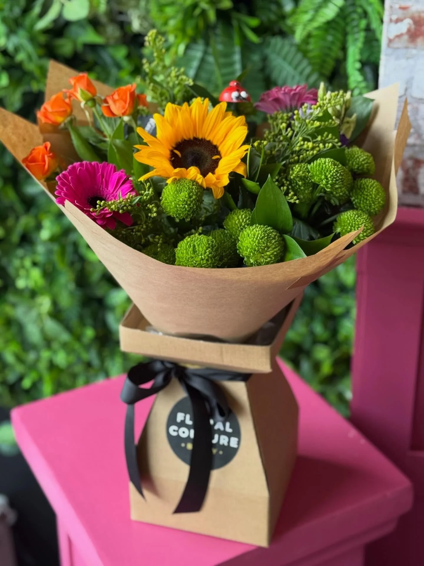🐞MOTHERS DAY INSPO🐞THE LADYBIRD🐞

Our Ladybird bouquet is created with a mix of bright &amp; beautiful flowers, mixed with foliage. This bouquet is completed with an adorable Lady Bird pick.

Order now via our website! 🫶