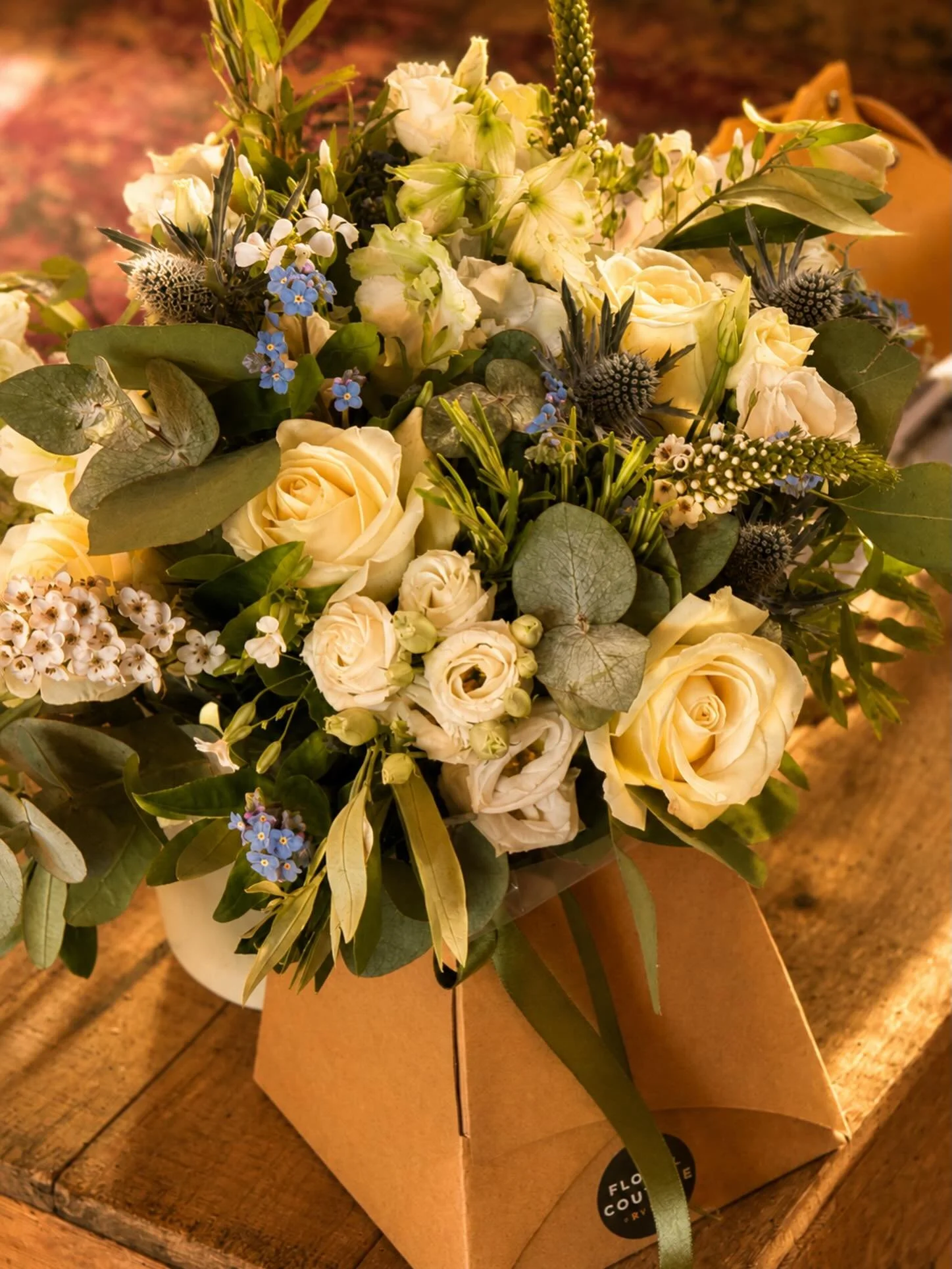 ✨ A Midweek Wedding Moment to Remember ✨

There&rsquo;s something so special about a midweek wedding &mdash; intimate, relaxed, and filled with meaningful moments. For this beautiful celebration, we created a timeless bridal bouquet featuring elegant