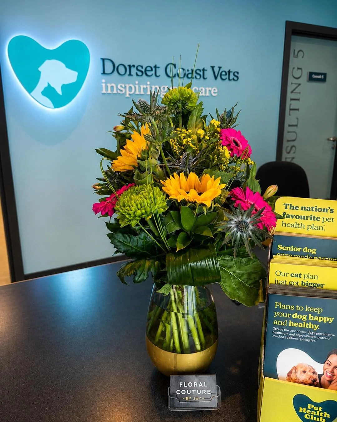 🌿 Make the right first impression with fresh flowers. 🌻

A beautiful reception says a lot about your business before you&rsquo;ve even said a word. Our bespoke corporate flower displays are designed to brighten your workspace, welcome your customer