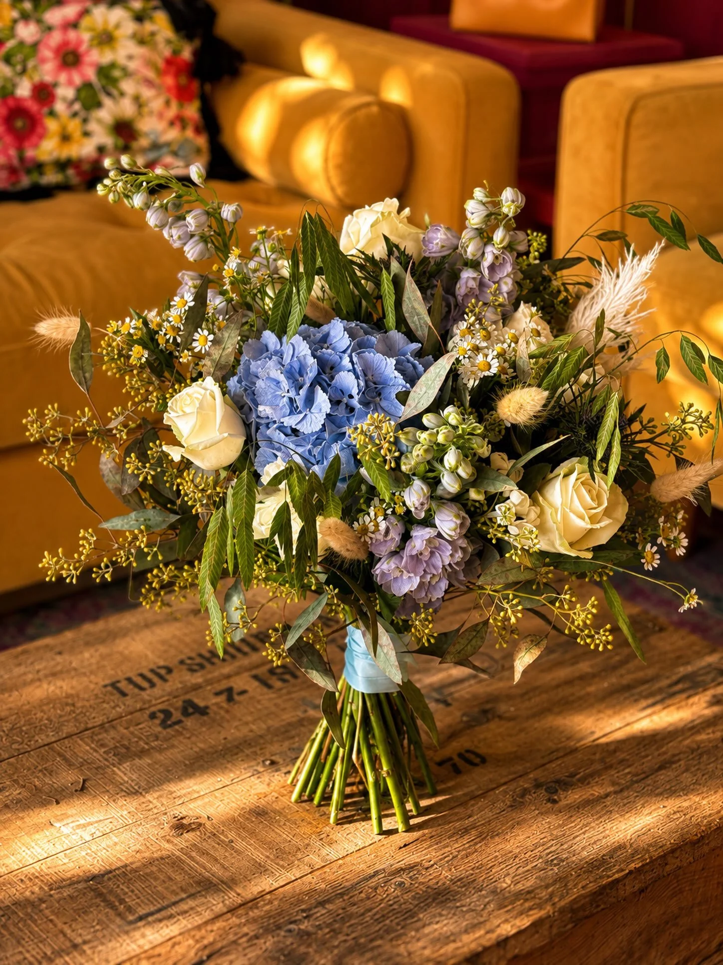 Soft blues, creamy whites, and delicate wild textures&hellip; 💙🤍

This bespoke bridal bouquet was designed to feel effortlessly romantic&mdash;bringing together lush blue hydrangeas, timeless ivory roses mixed with delicate seasonal blooms, and sof