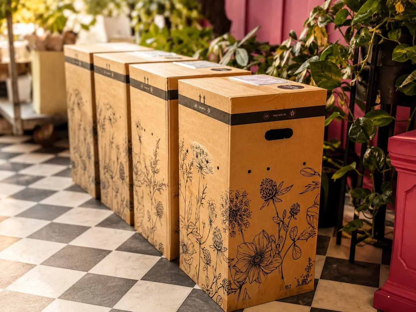 🌸 FLORAL COUTURE, DELIVERED NATIONWIDE 🌸

Did you know you can enjoy a little piece of Floral Couture by Jay wherever you are in the country? 📦💐

Our National Delivery Service is available Tuesday&ndash;Saturday, with your orders carefully prepar