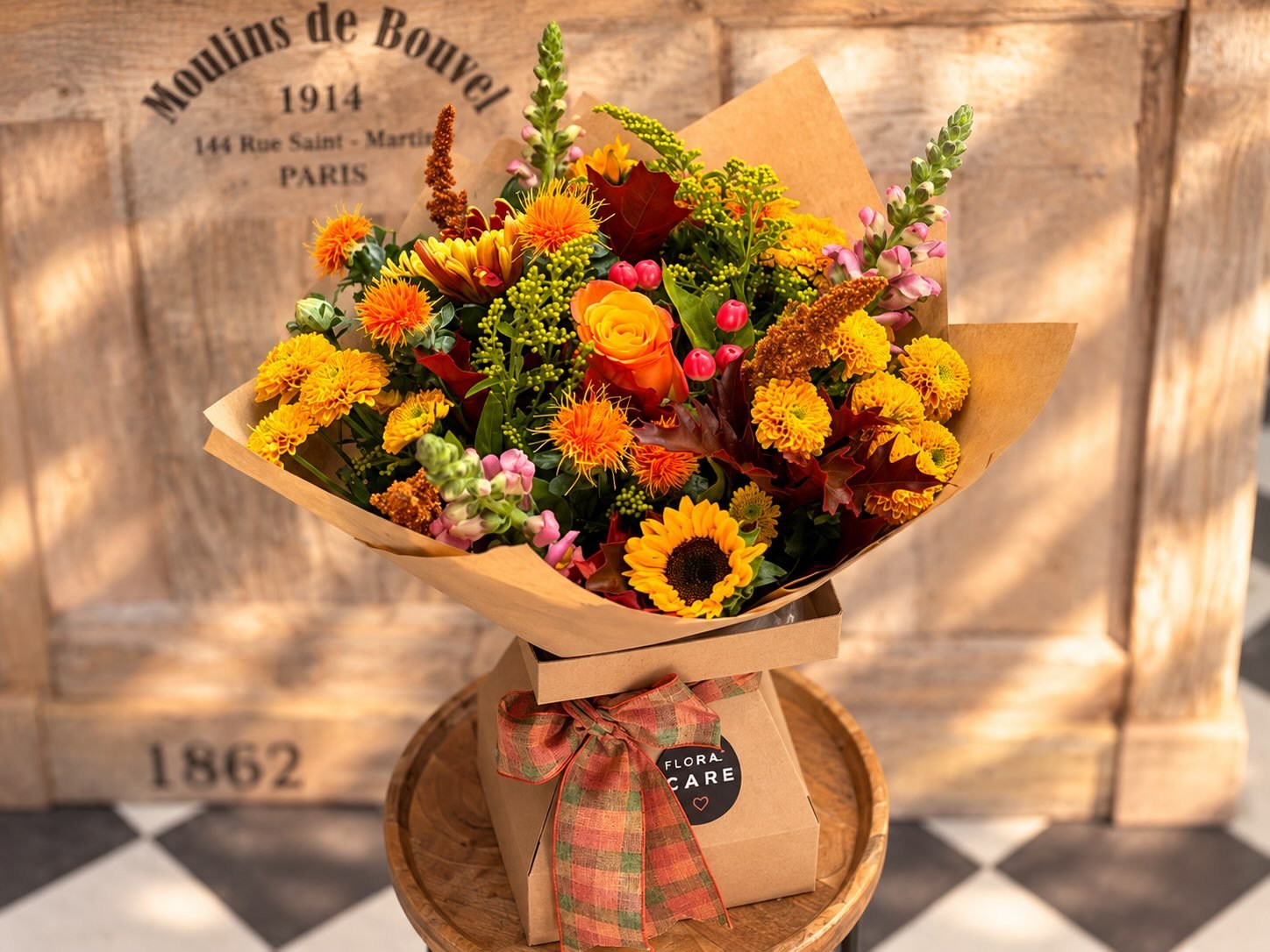 🍂 OUR AUTUMN COLLECTION IS NOW LIVE! 🍁

The season of rich colours, cosy textures and gorgeous autumnal blooms has arrived at Floral Couture by Jay. 🧡

Our brand-new Autumn Collection is now available, filled with warm burnt oranges, golden yellow