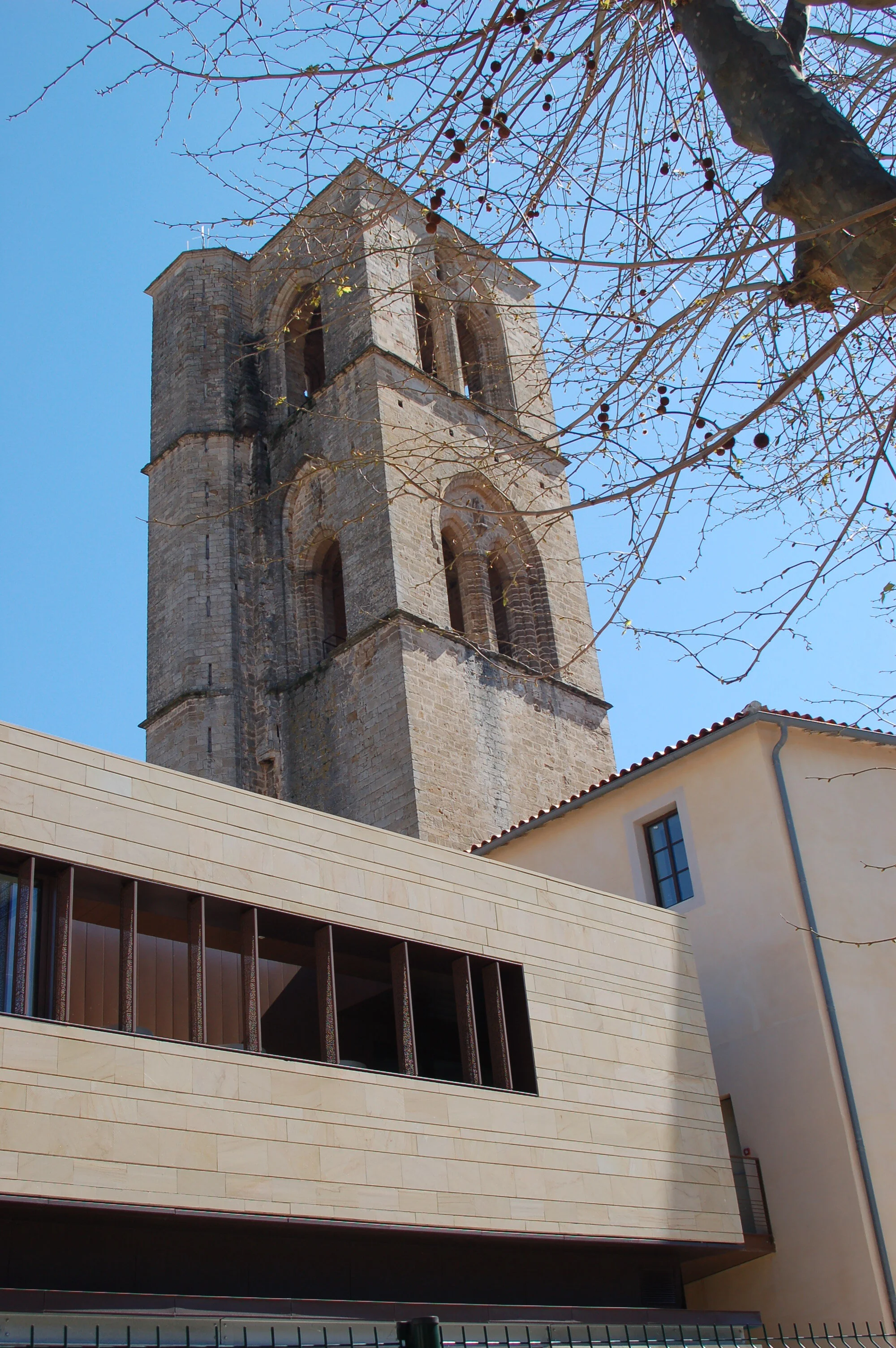 Vue sur l'extension et la Cathédrale