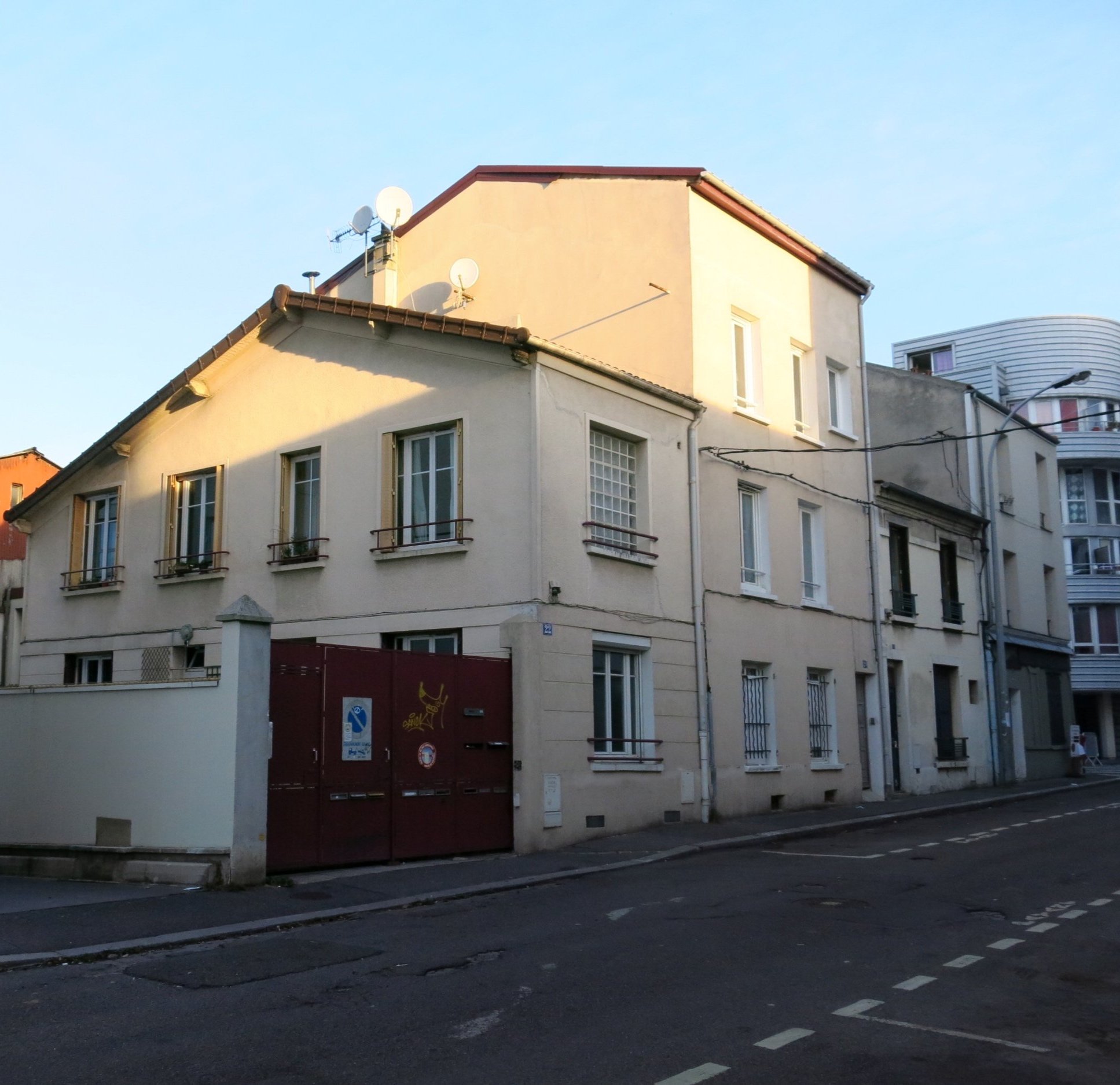Vue maison existante depuis la rue