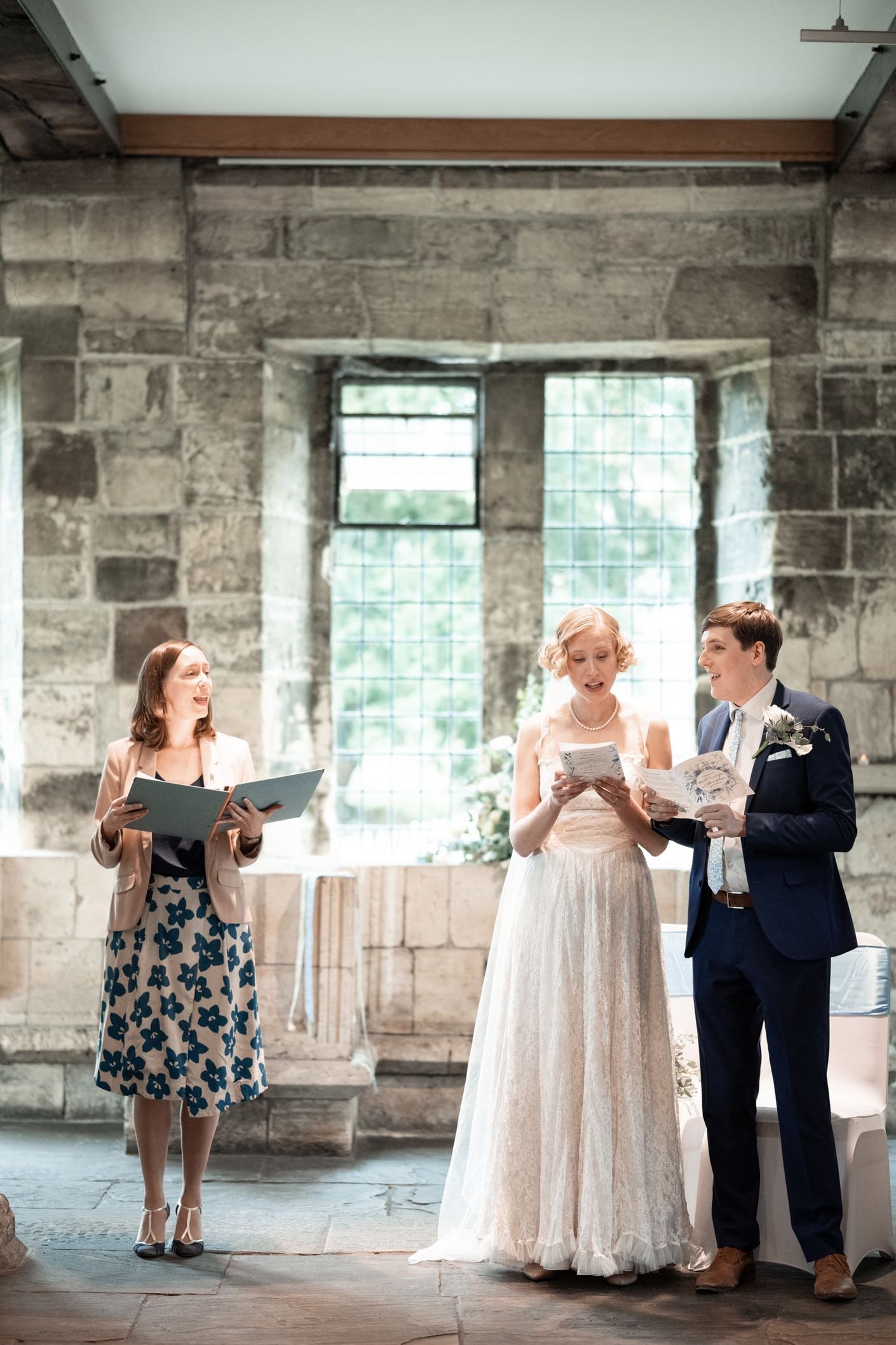 Ceremonies-with-Rachael-singing-to-ABBA3.jpeg
