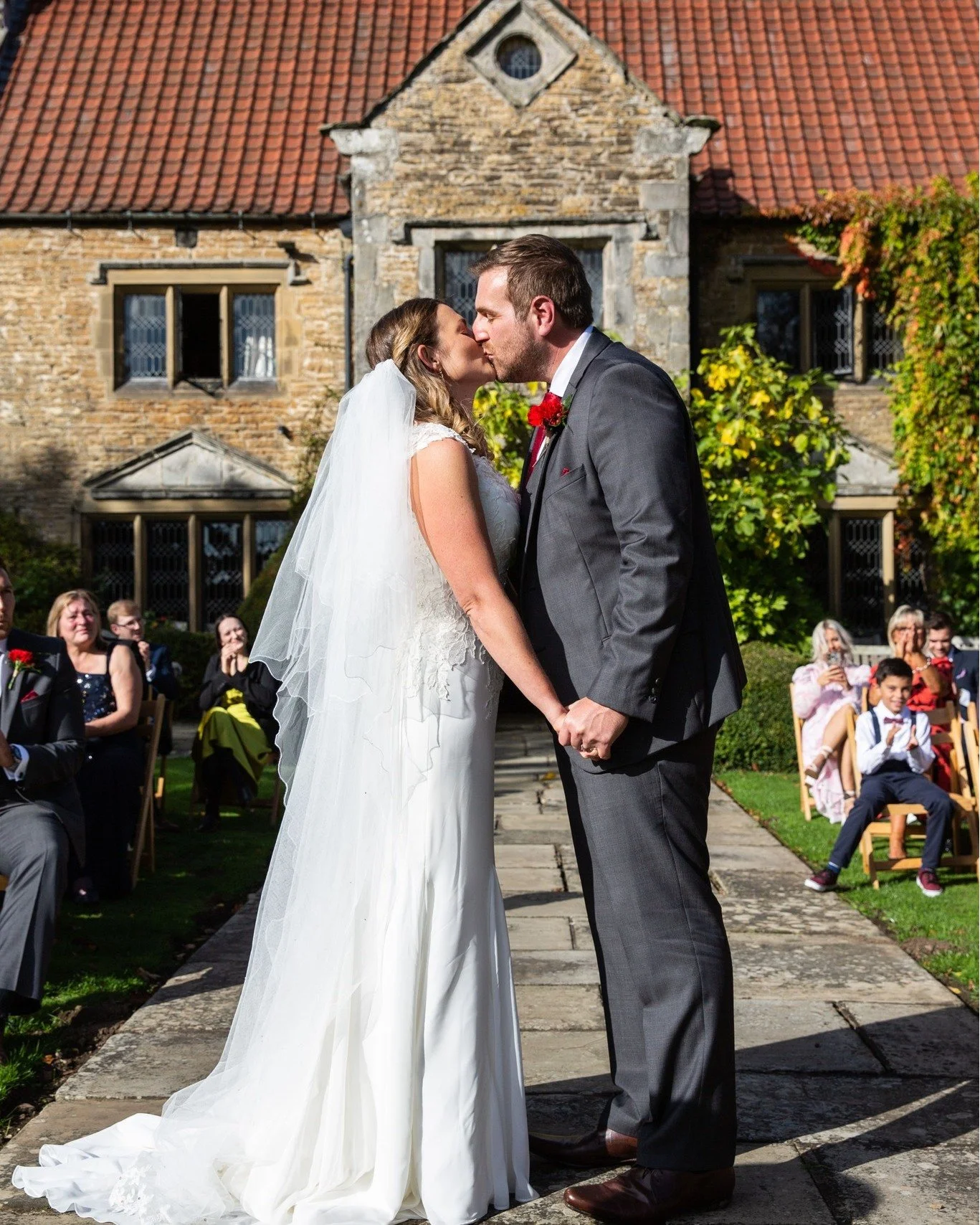 Happy Wedding Anniversary @katielingoyork ! May the geese of love always hit you with their precious load!

Photo @peterrollings_photography