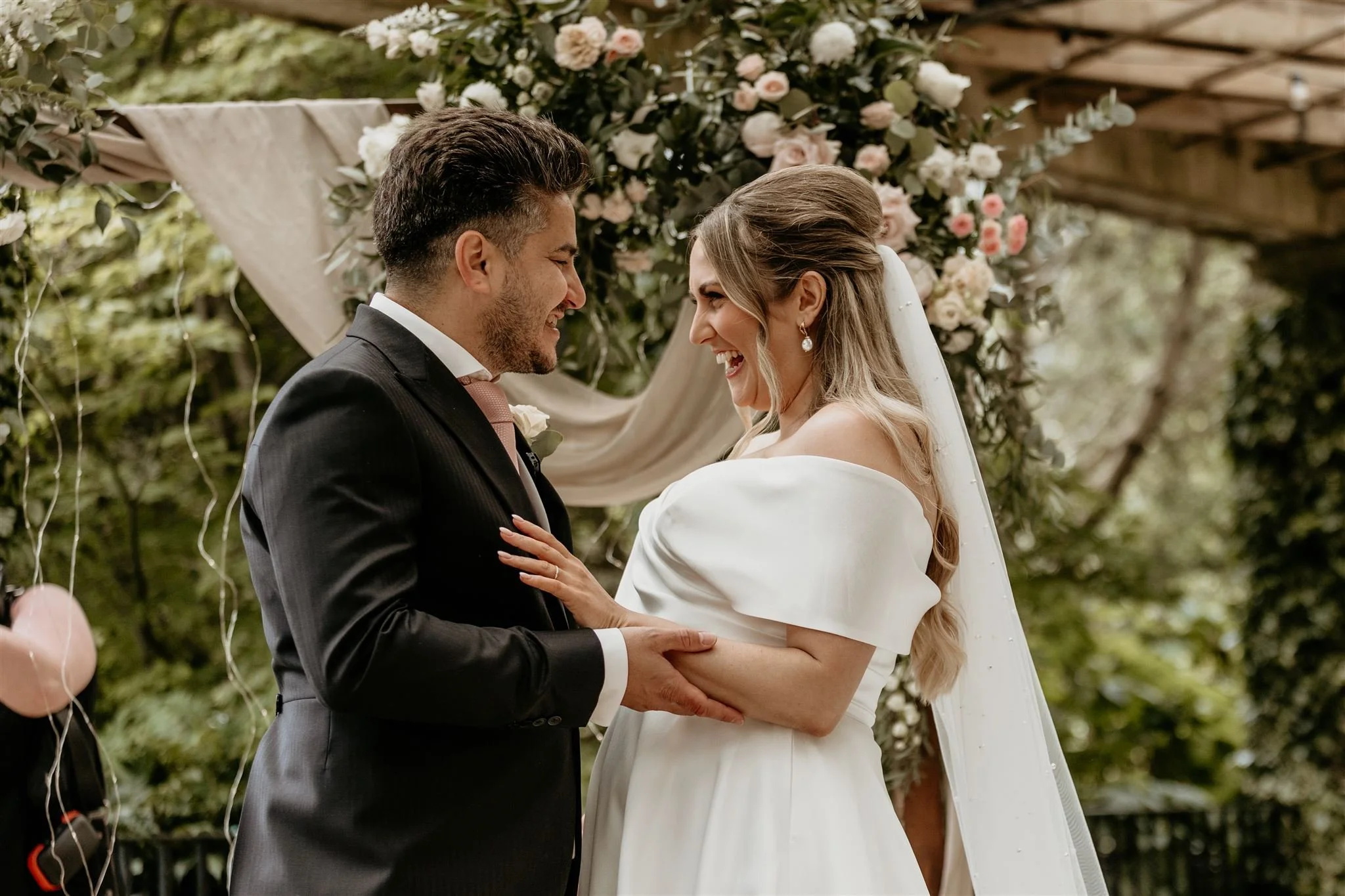 Happy anniversary @jennifer_nt + Phil! I hope you're adventuring as a family today xx

Photo by @clairemccleanphoto