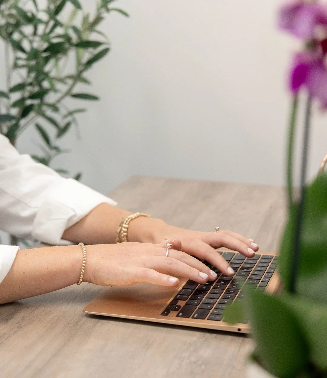 Psst&hellip; our newsletter is coming 👀

Make sure you&rsquo;re signed up so you don&rsquo;t miss it ✨

Sign up at atlwell.com/newsletter 

#atlwell #atlantacounseling #inboxnewsletter