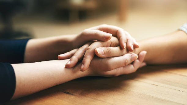 Surviving Divorce: A Powerful Journey of Healing, Self-Discovery, and Reclaiming Your Life After Abuse