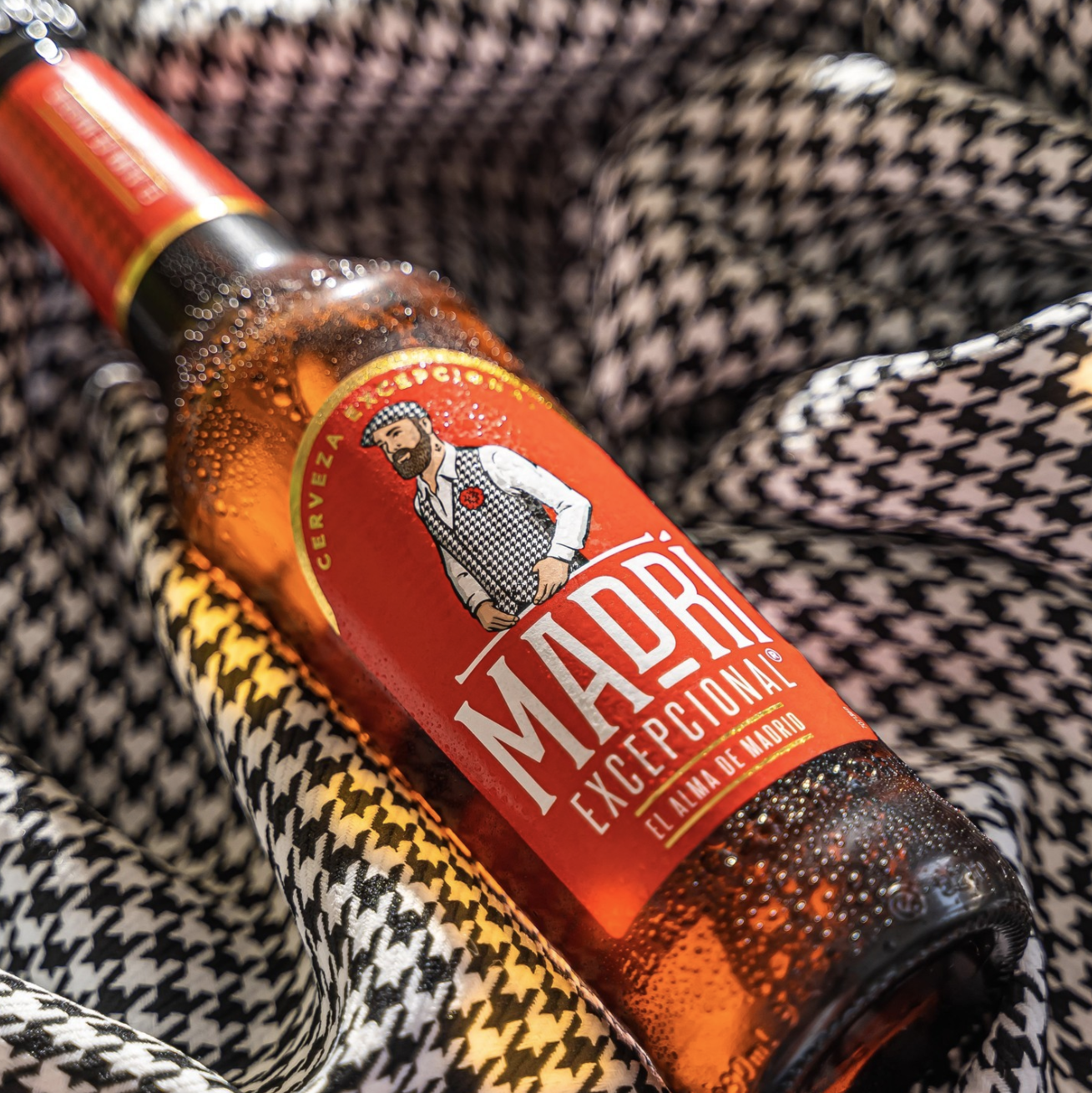 105 - Molson Coors | Madri Excepcional Lager episode artwork