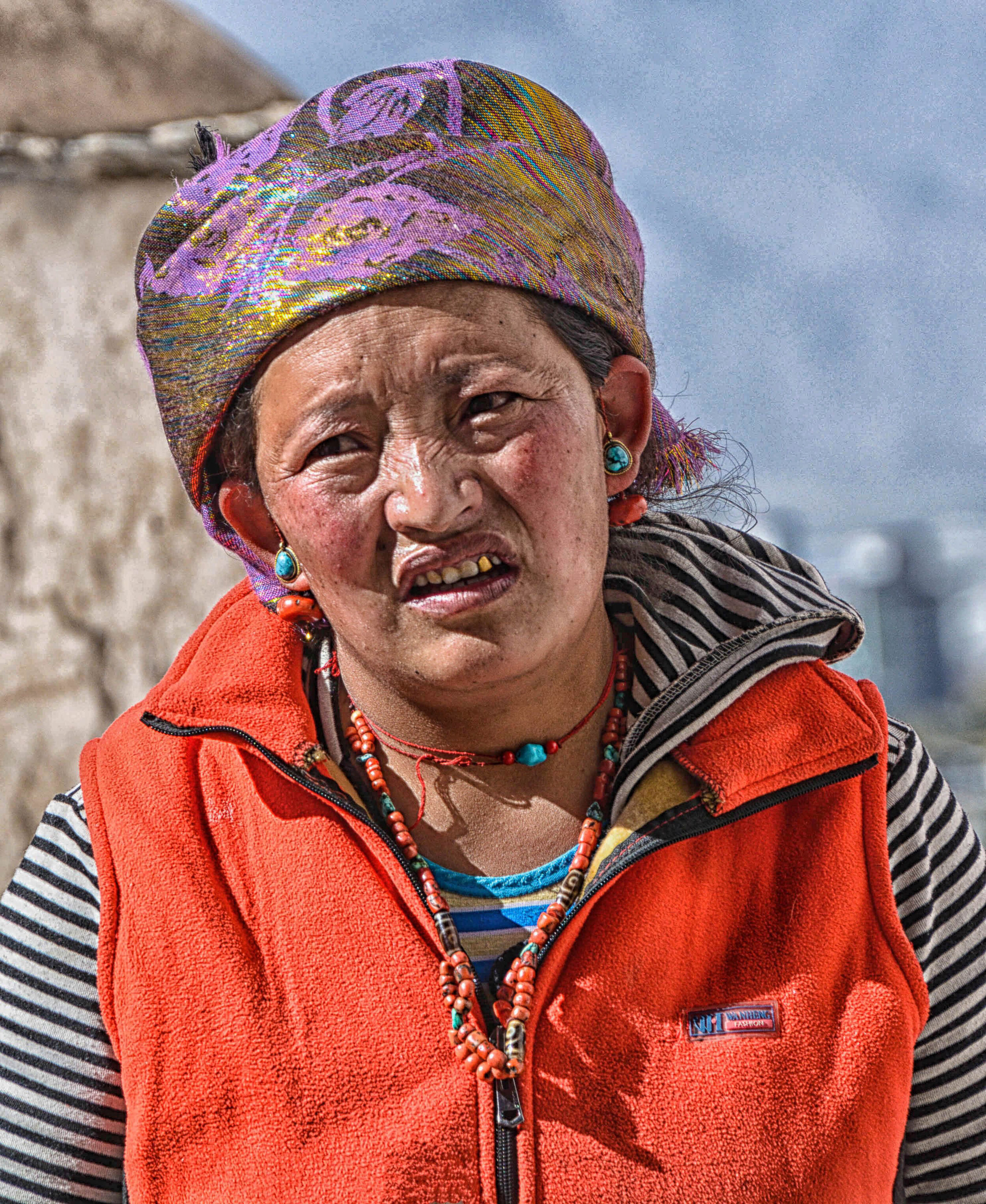 Tibet woman soft 2.jpg