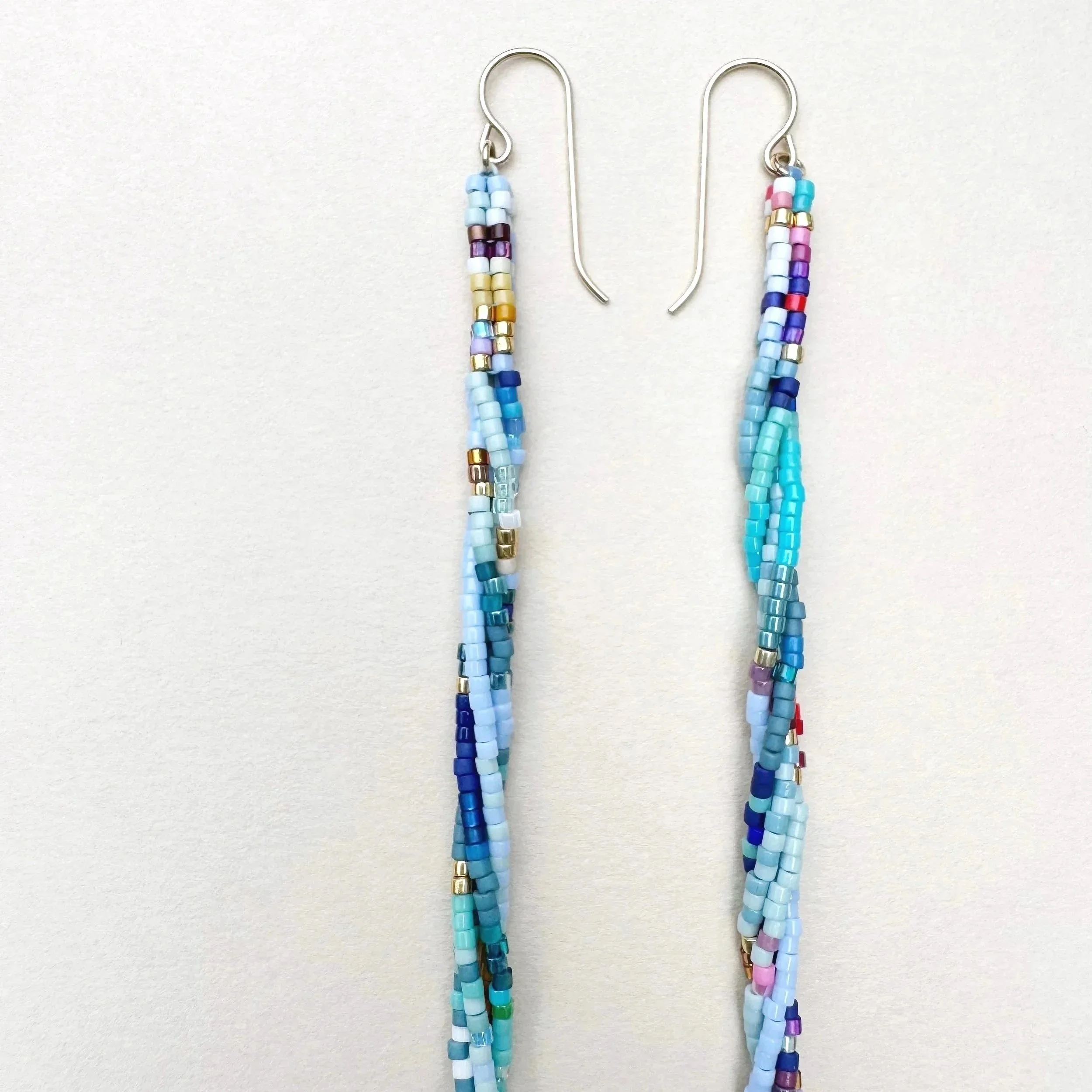 Teal%25252Bbeads%25252Bof%25252Bwoven%25252BWisp%25252Bearrings.jpg