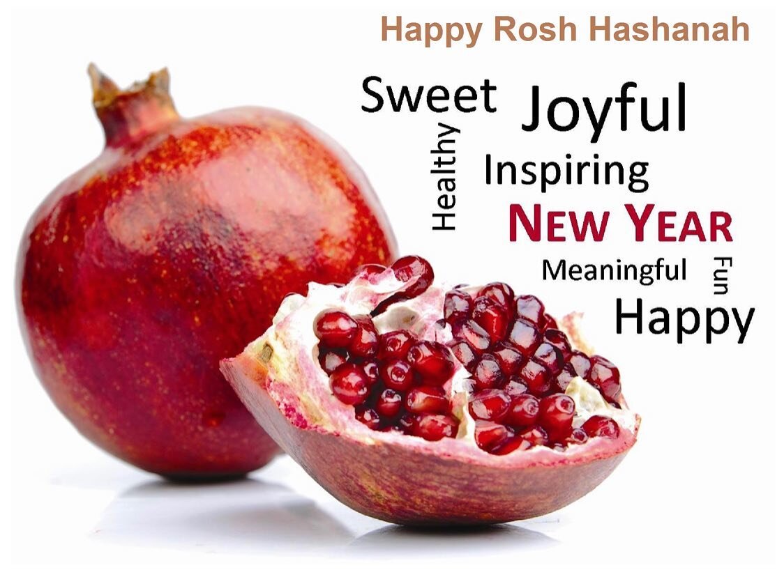 Happy Friday &hearts;️ Wishing all those who celebrate a very happy, HEALTHY and sweet New Year. 🍯🍎 Shana Tova! ✡️

#roshhashanah #roshhashana #jewish #shabbatshalom #torah #israel #highholidays #highholidays2020 #shanatova #kosherfood #jewishholid