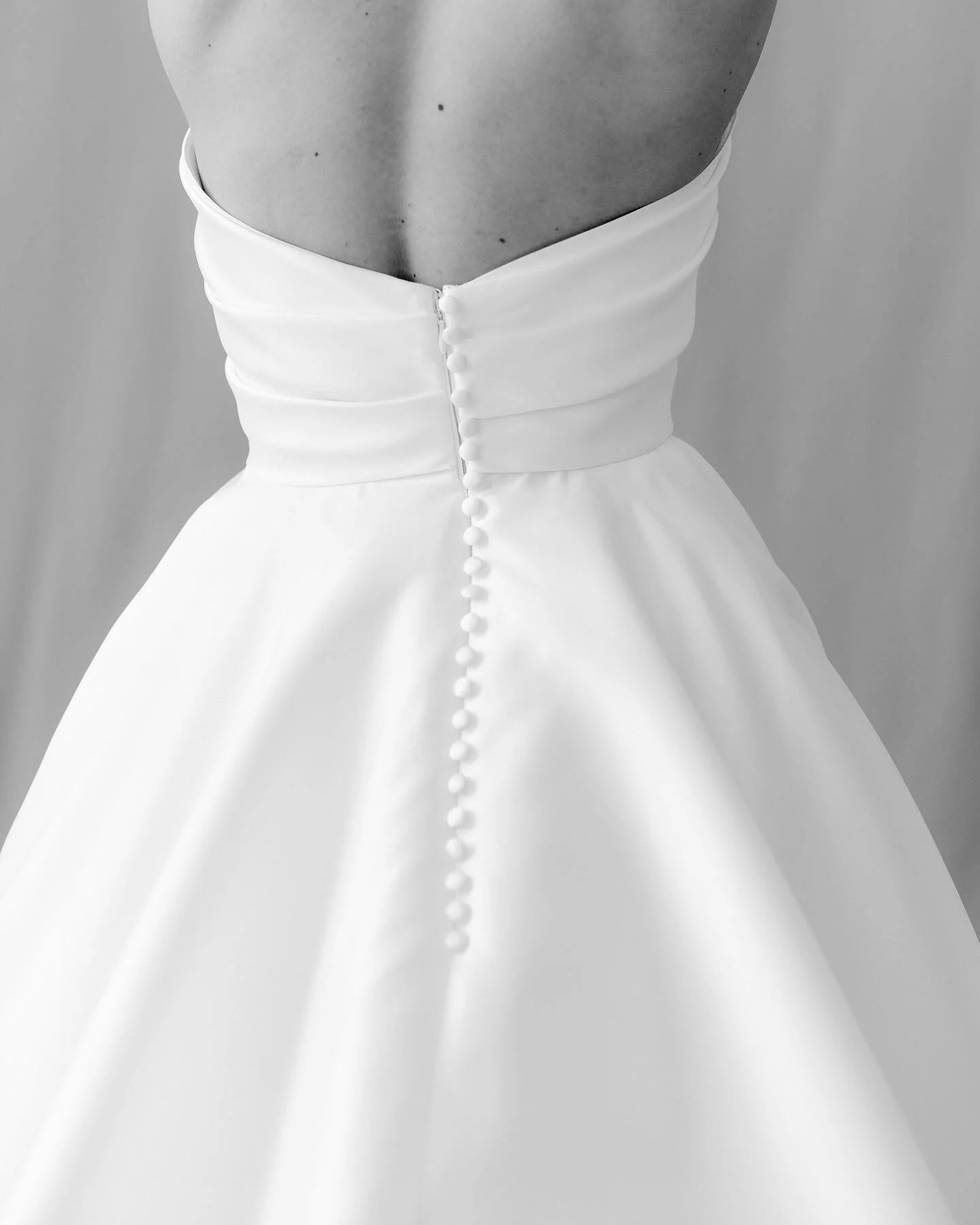 Finalmente possiamo svelarvi che dal 25 maggio la nuova collezione 2024 &ldquo;Fate Contemporanee&rdquo; sar&agrave; online sul nostro sito www.lesposediandrea.com

La collezione &egrave; gi&agrave; disponibile in atelier

Ph. @landvphotography 
Muah