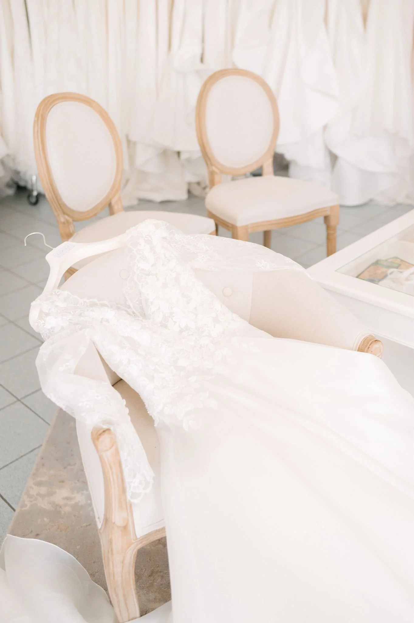 abito le spose di andrea organza.jpeg
