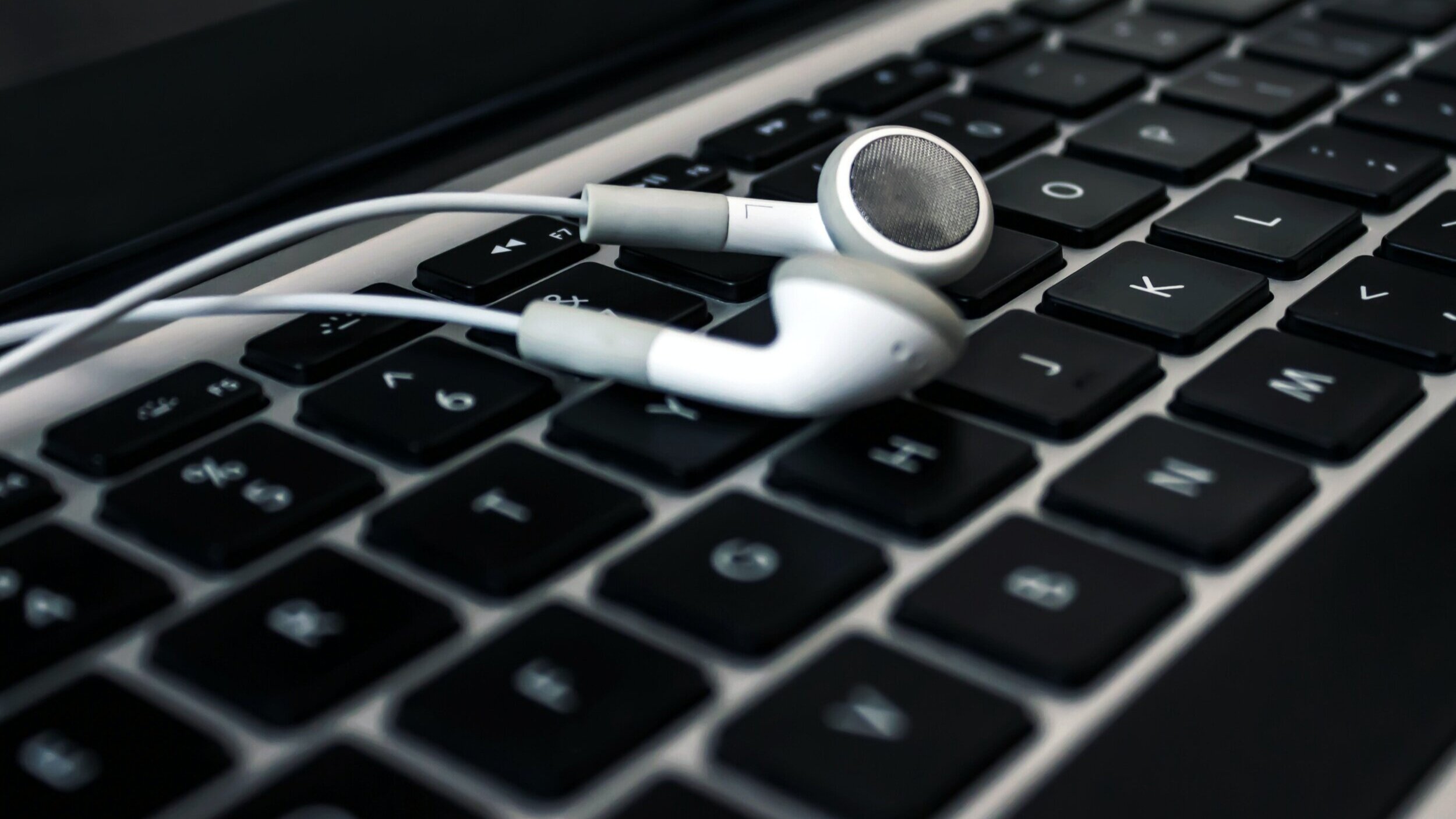 An audio recording to relax the body, calm the mind