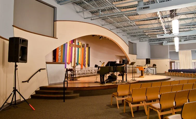 MCCGSL 32 SanctAltarL 10-6-10.jpg