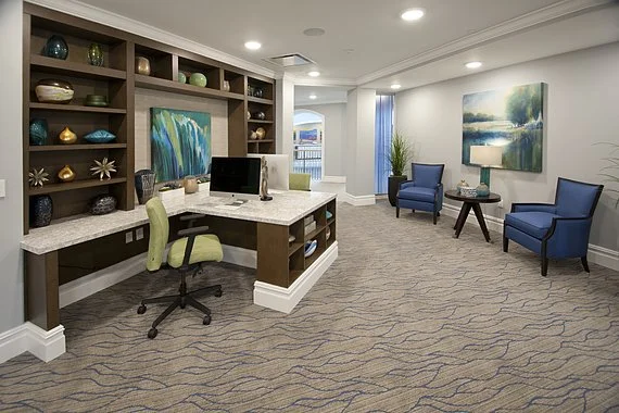 Lounge-Business Center.jpg