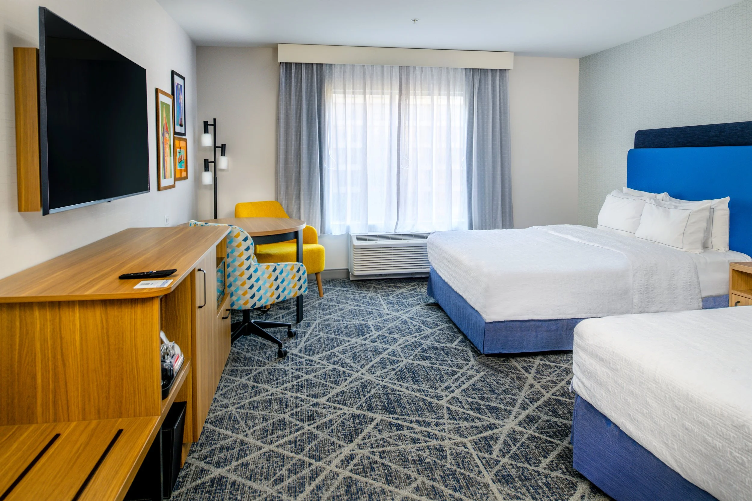 016 Hampton Inn Airport_March 2025 Rm 402.jpg