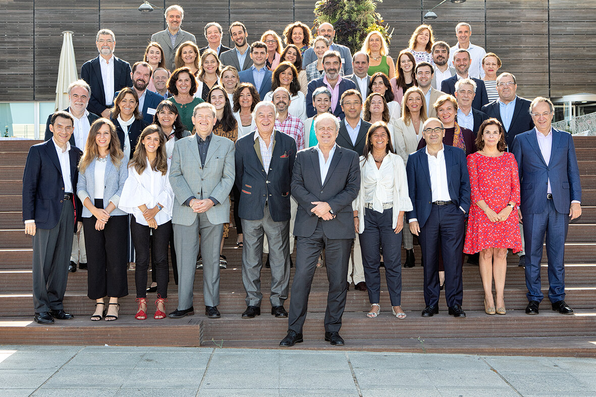 Grupo Estudio de Comunicacción reunido em Cadiz.