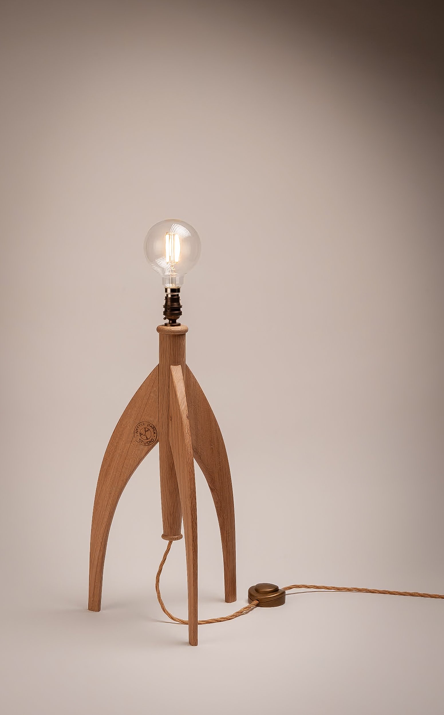 NP_lamp_product060720240v1-6665.jpg