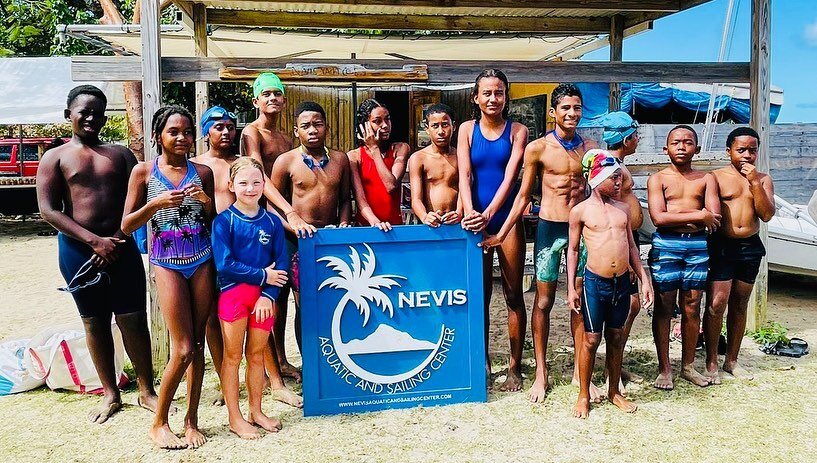 The 2nd Annual Aqua Funathlon hosted by SKN Moves-Nevis Chapter and the Nevis Aquatic and Sailing Center saw 7 teams compete in a Swim-Kayak-Run circuit this past Saturday, April 15th. 

The teams are: 
Hydro Hustlers-Abhijith Srinivasan &amp; Nazanu