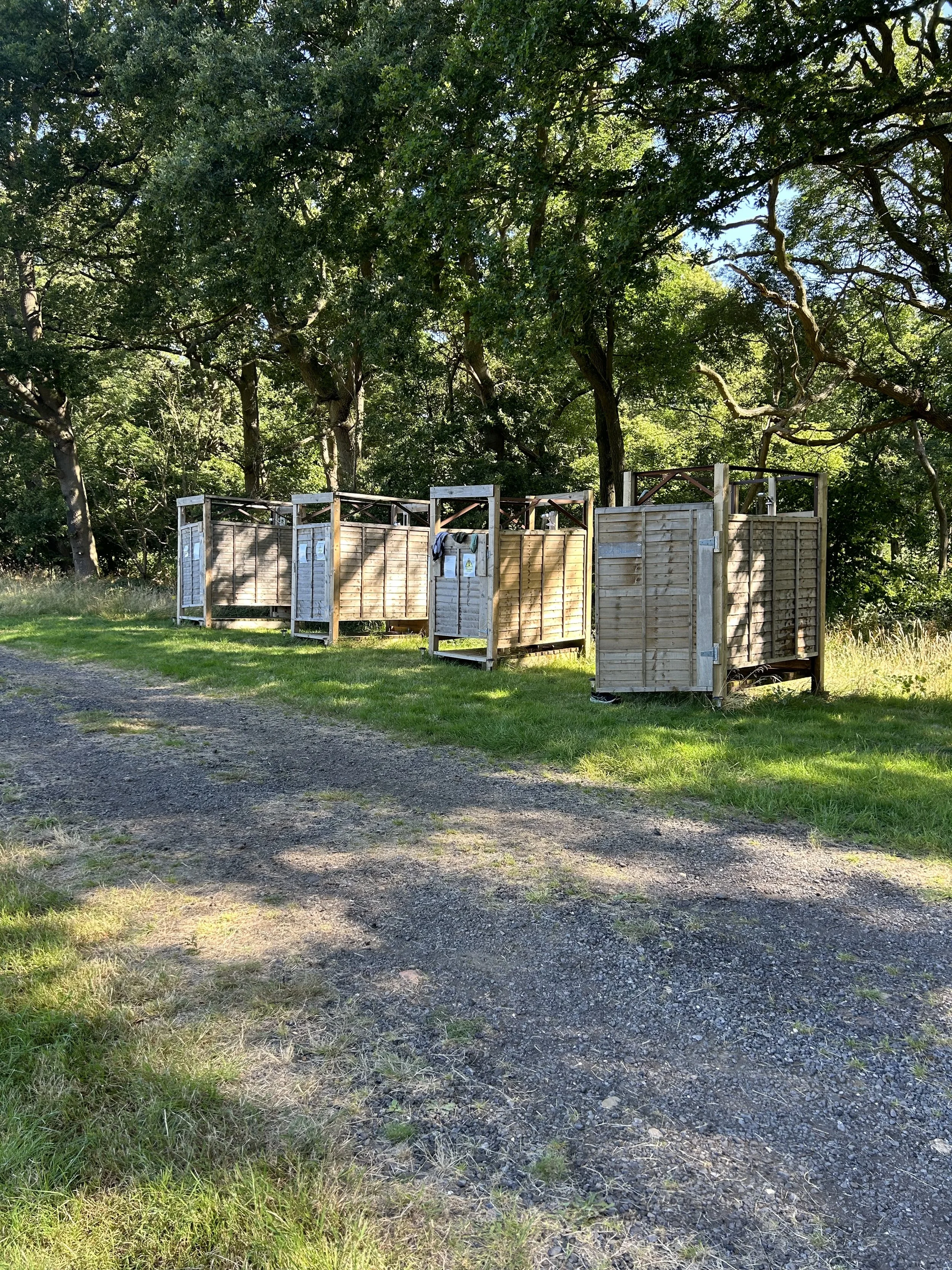 outdoorshowershighlodgecamping.jpg