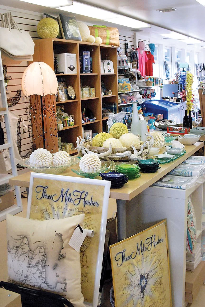 TMH-HMshipsStore.jpg