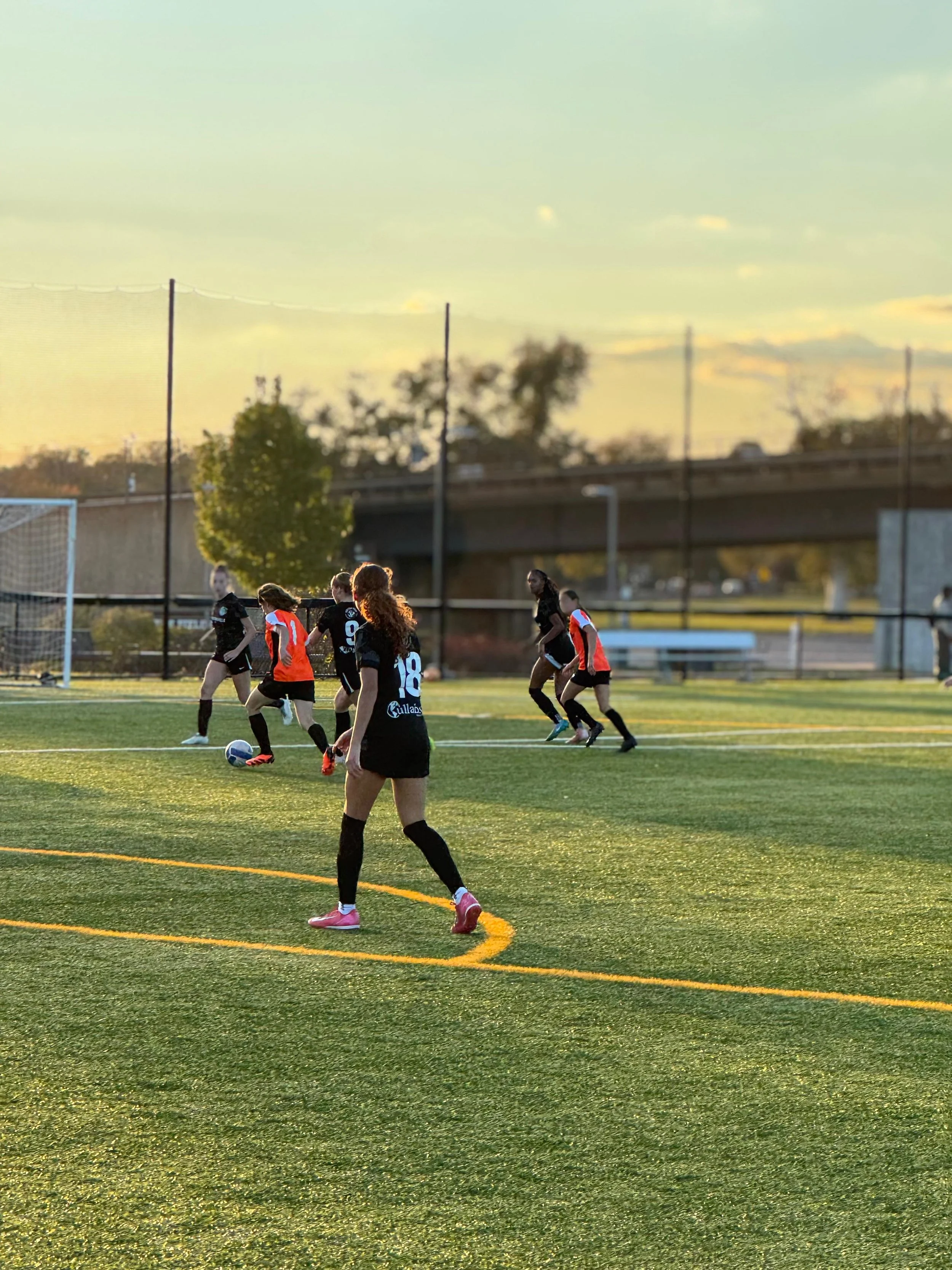 2010 Girls Black4.jpeg