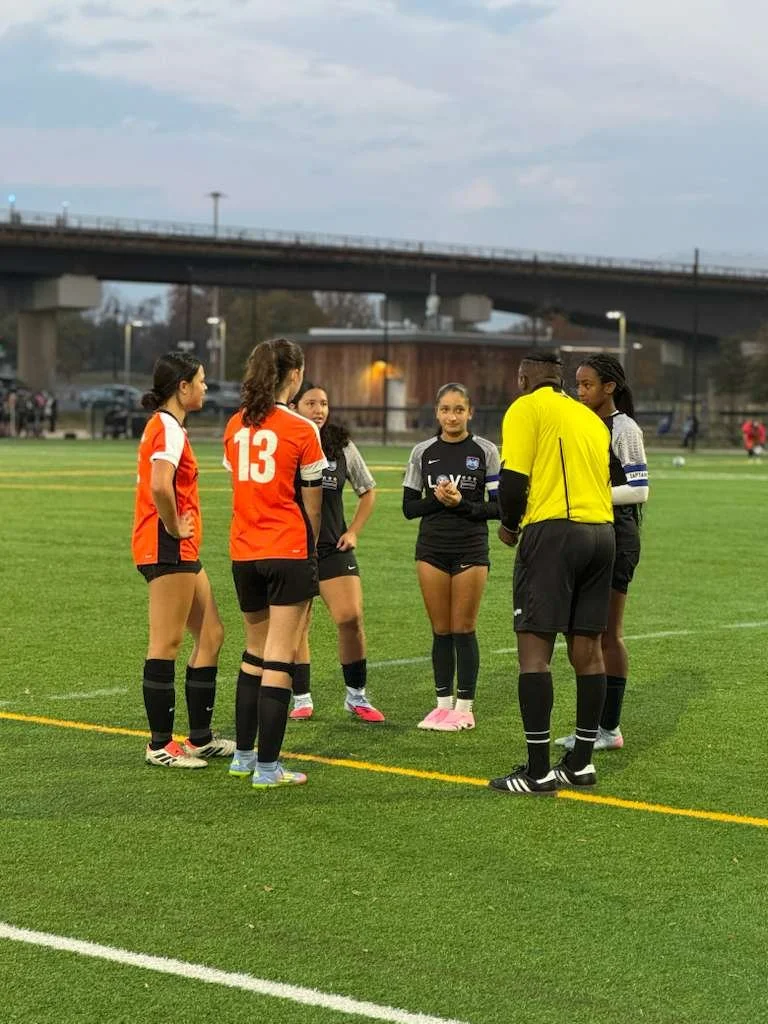 2010 Girls Black4.jpeg