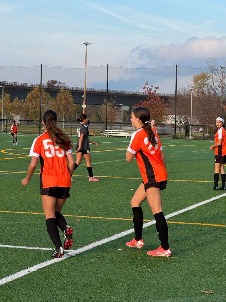 2013 Girls Black804.jpeg