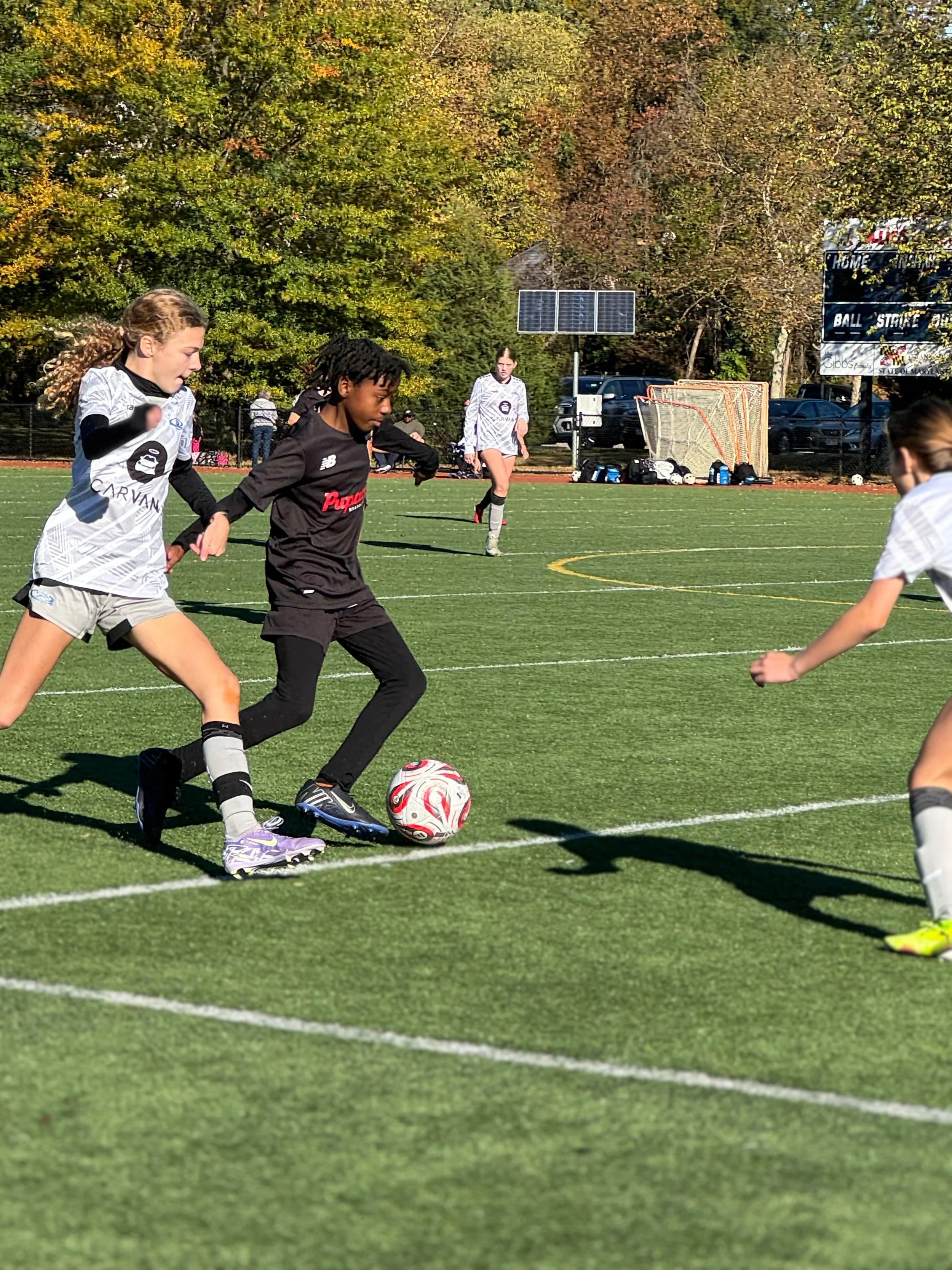 2012 Girls Black4.jpeg