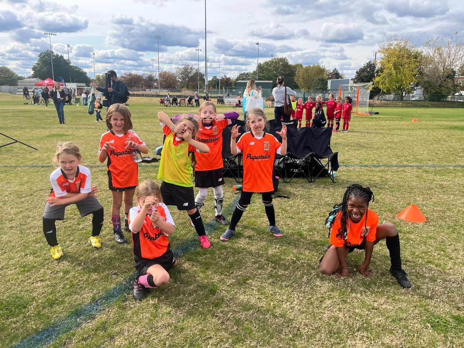 2018 Girls Black.jpeg