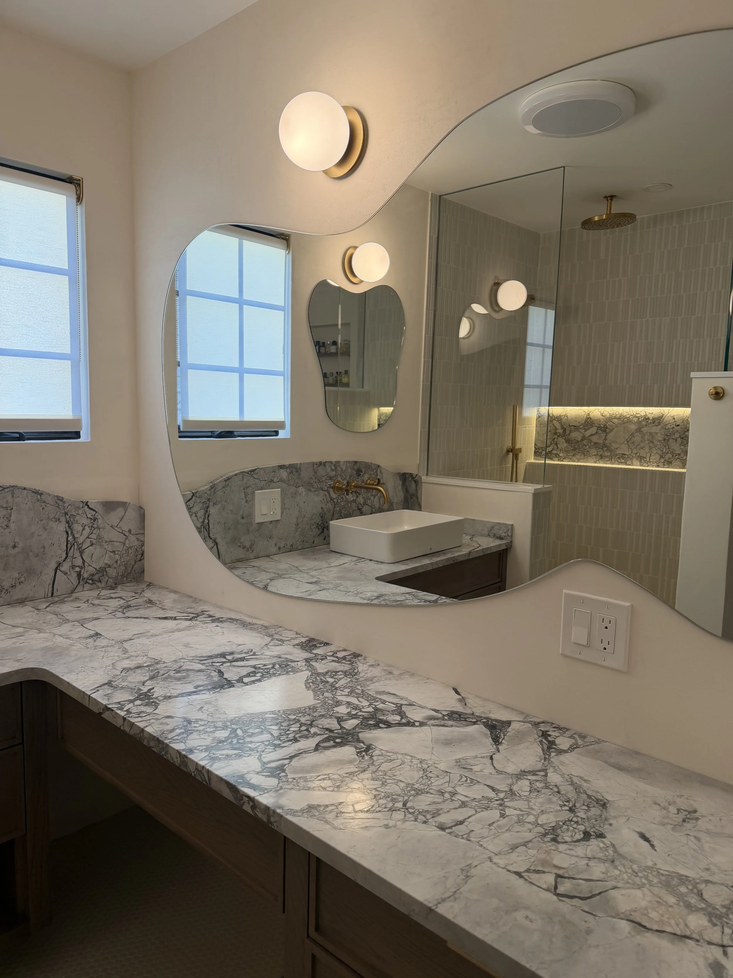 super-white-marble-bathroom-vanity-countertops-intermarble-ny.jpg