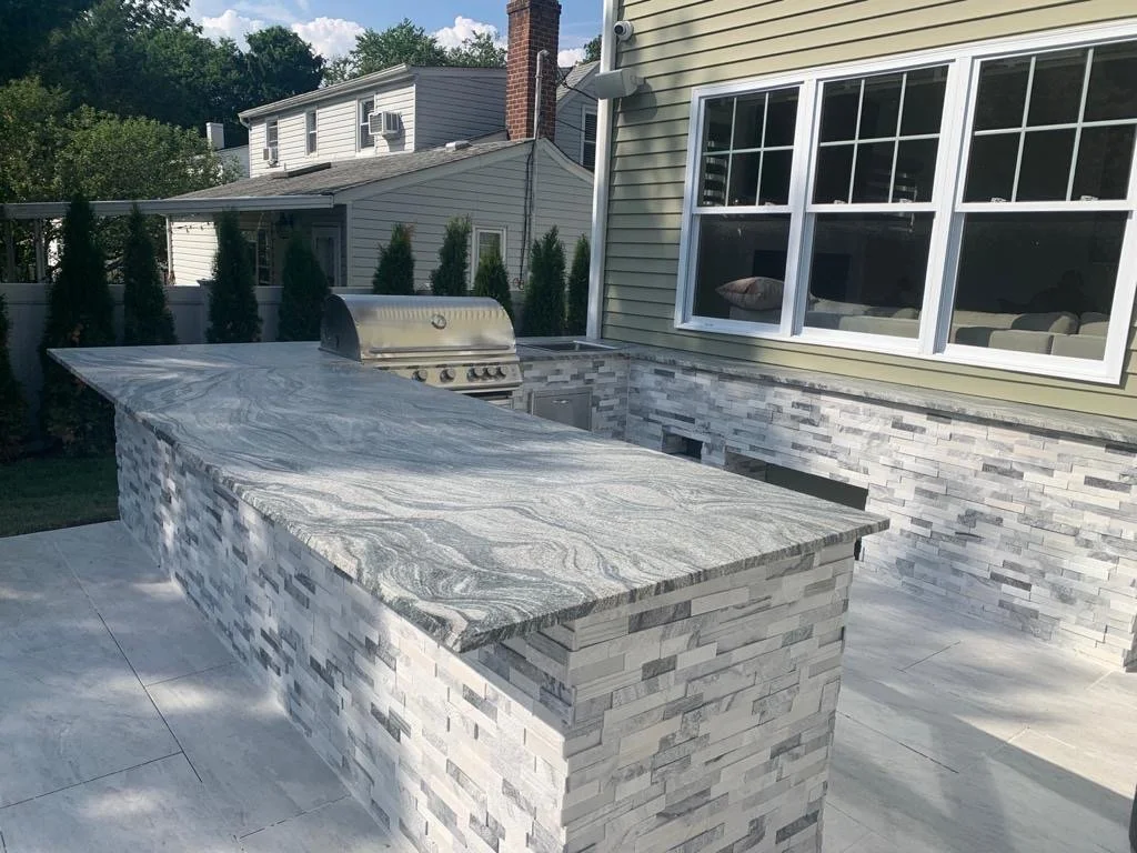honed-granite-outdoor-kitchen-intermarble-ny.JPG
