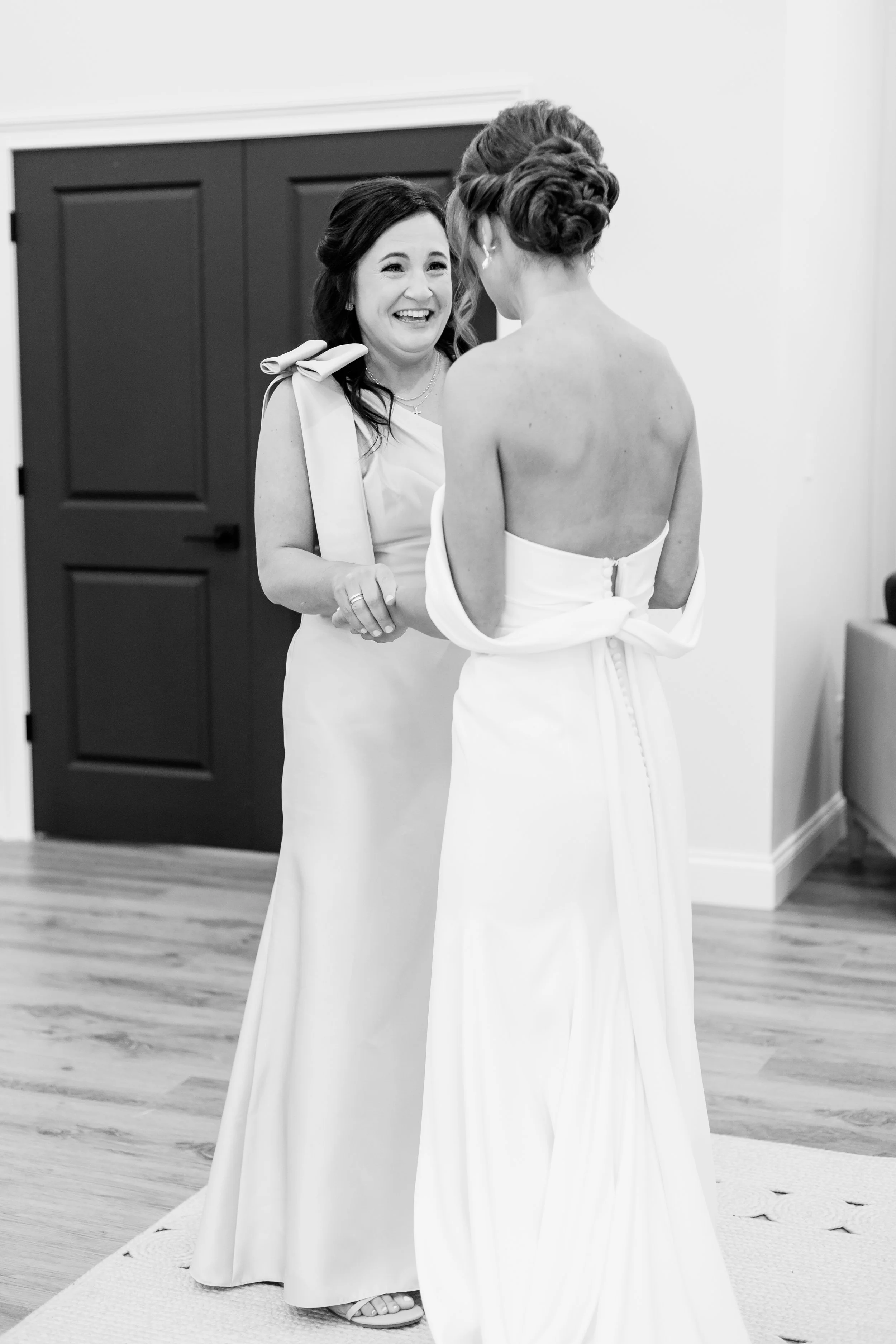 LanderWedding-GettingReady-34.jpg