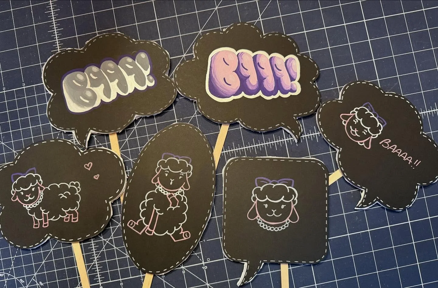 @bananah_split has once again outdone herself with Clementine props for the Yarn Party Photo Booth!  @nefiberfestival is Saturday and Sunday&mdash;hope to see you there! #fiberfestival #sheep #clementine #nopearlclutching