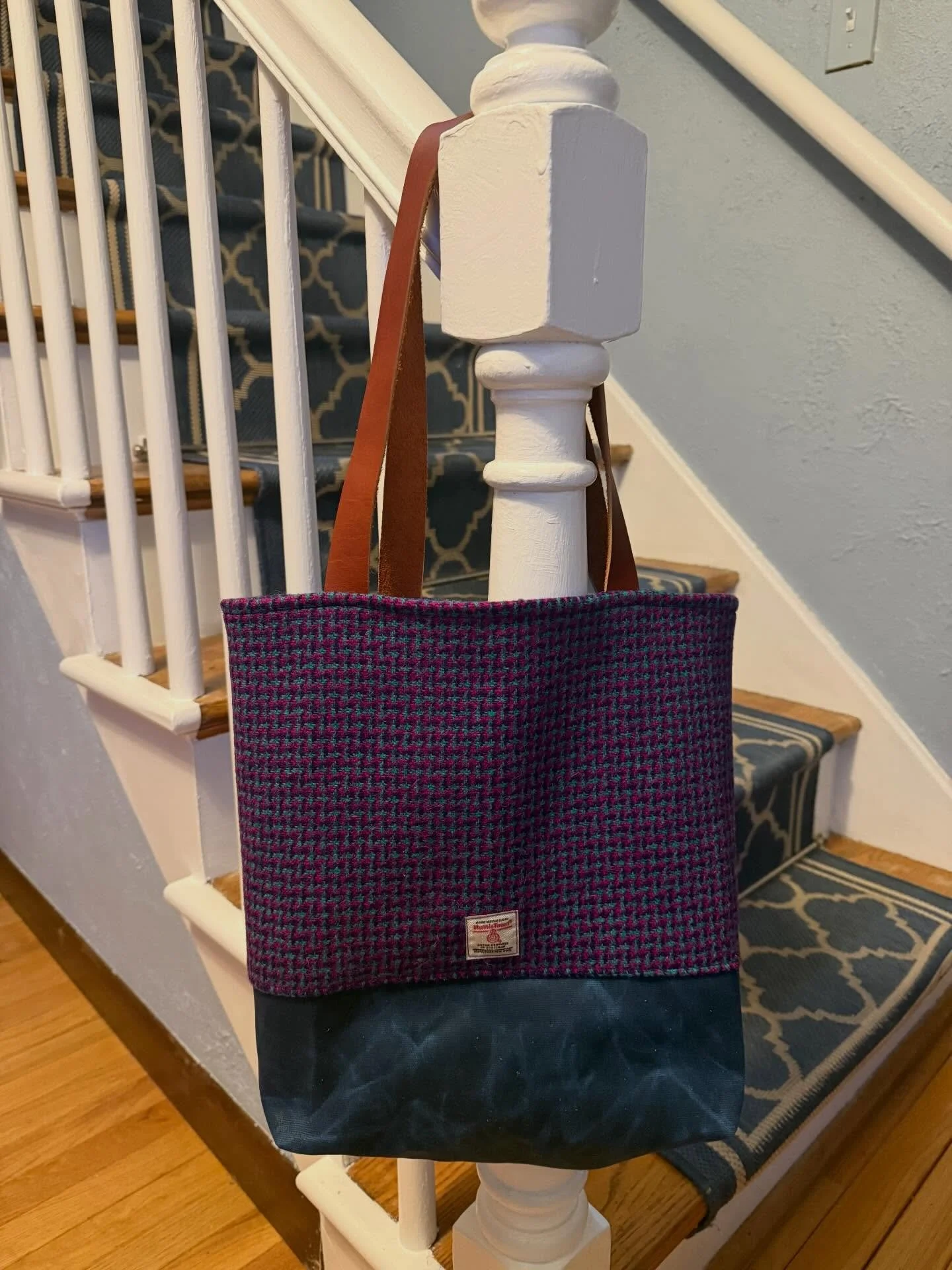 More Harris Tweed for @newenglandfarmandfiber  Did I mention that ALL of these bags have interior pockets??