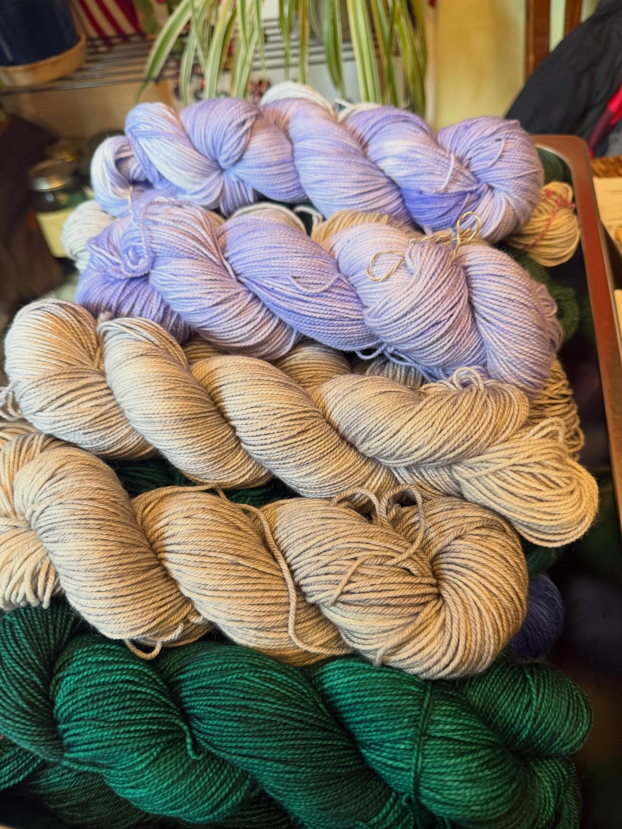 Fresh batches of Lunar, Peacock, Emerald and Tsock 101 Lilac ready to be labeled for @coggeshall_farm_museum on Saturday!!! I&rsquo;m super excited about this!!!